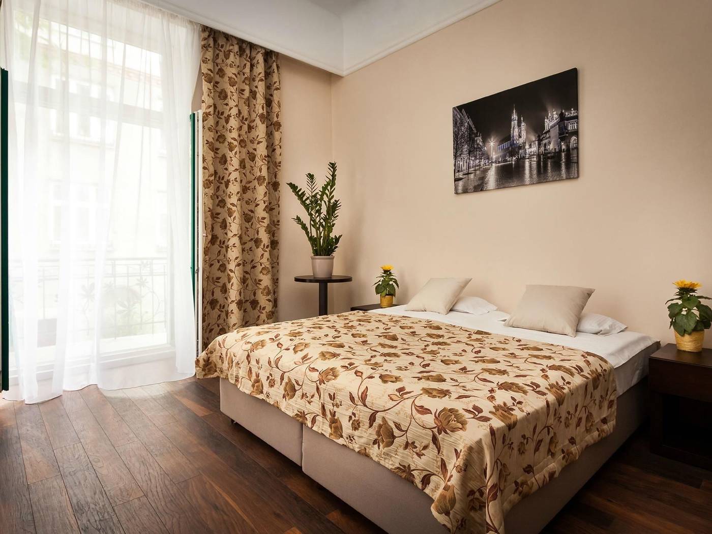 APARTMENTS-BONEROWSKA-5-Room-19