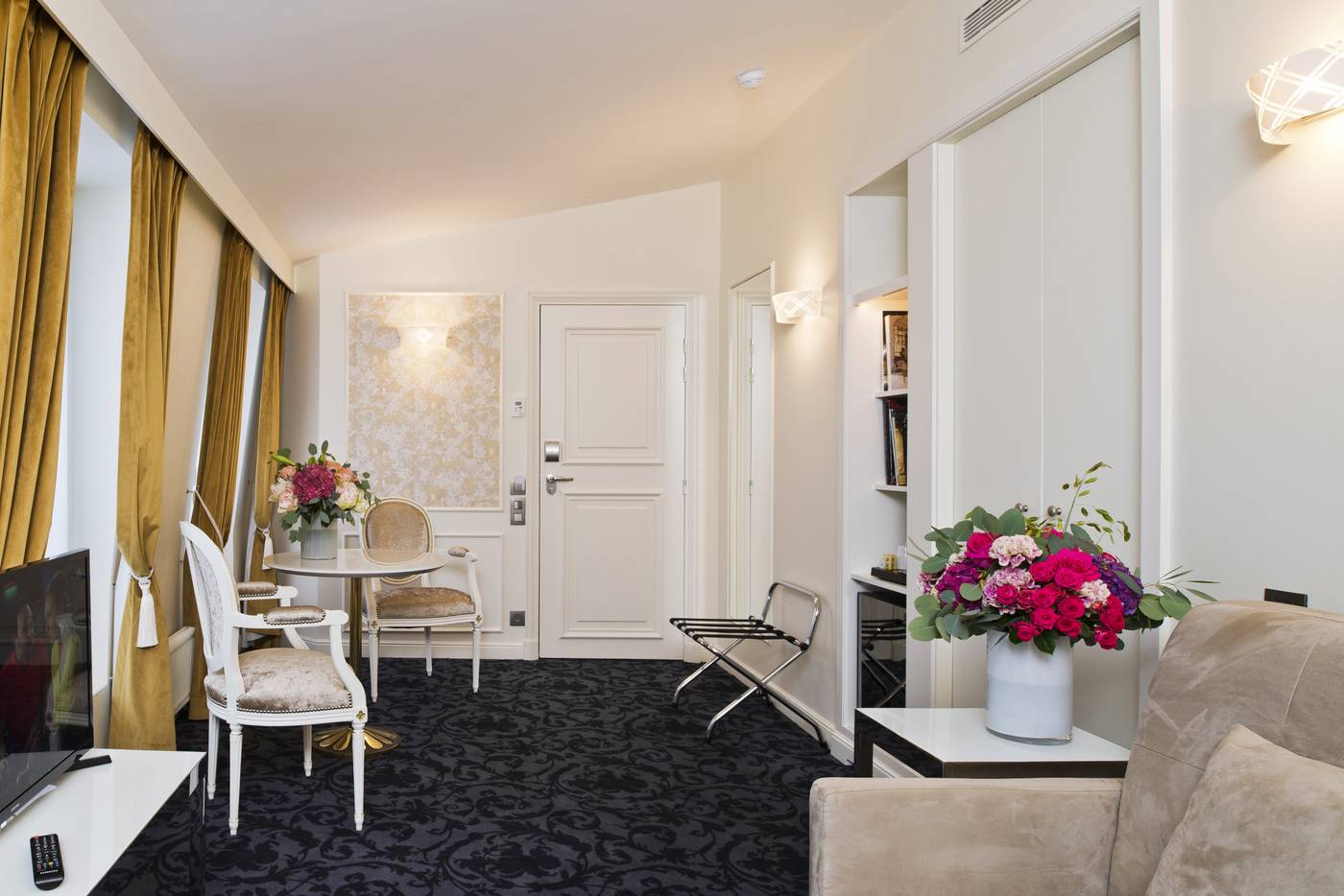 Hotel-Saint-Petersbourg-Opera---Spa-Room-41