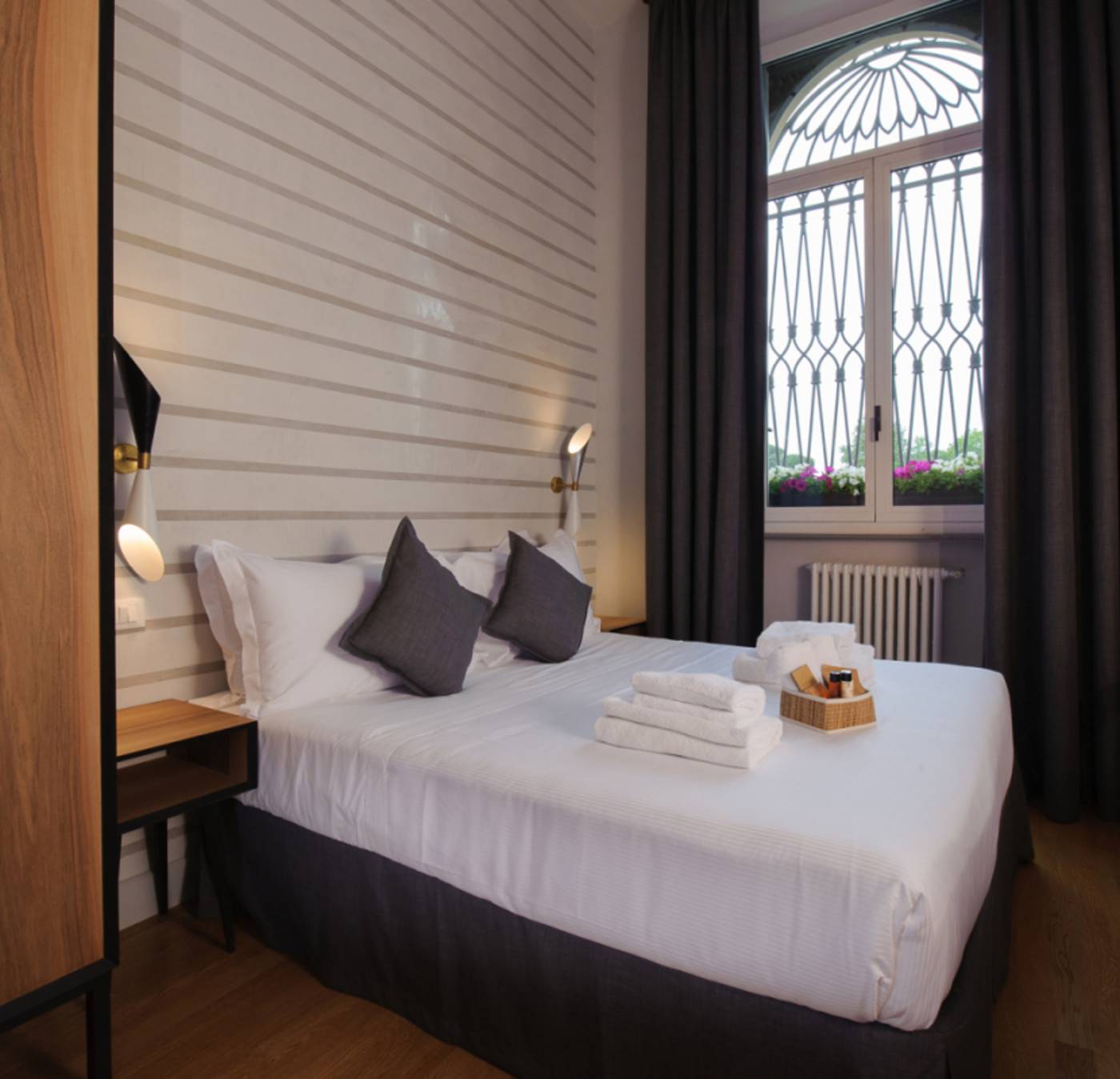 Hotel Lungarno Vespucci 50 - Italy - FLORENZ - Room - 9