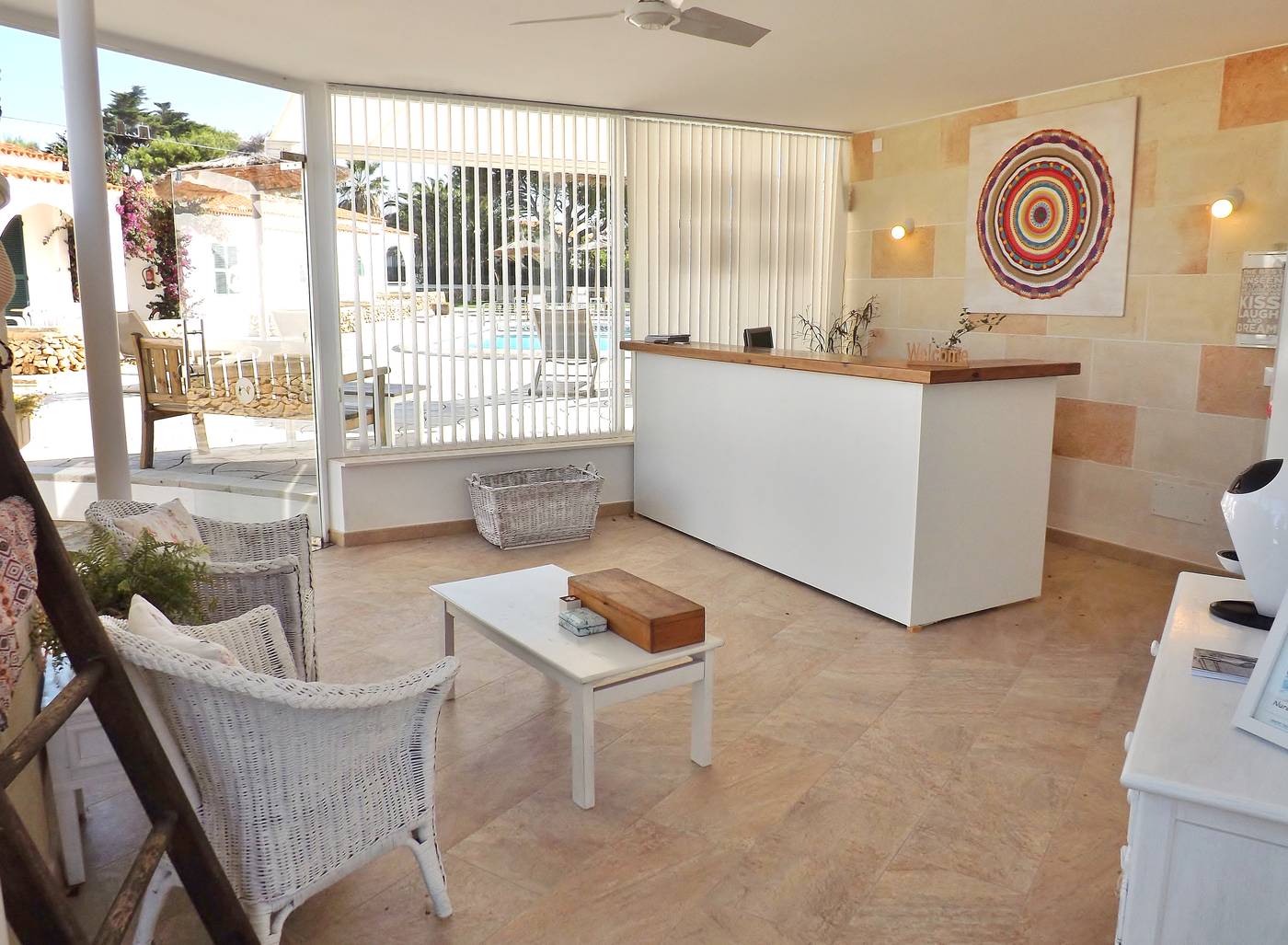 Nure-Cel-Blau-Lobby-58