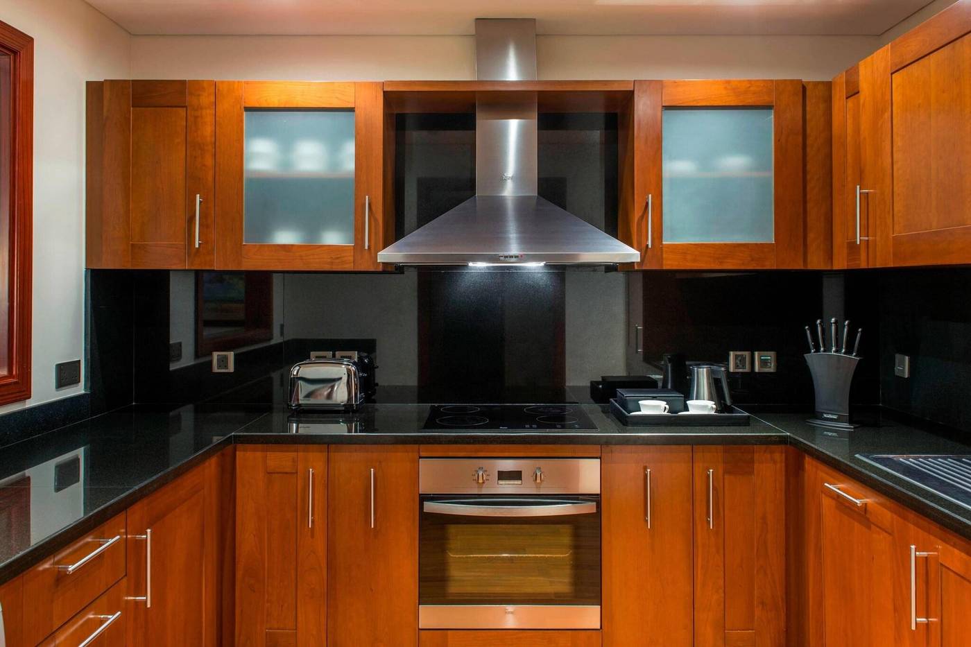 Grosvenor-House-West-Marina-Beach-Room-55