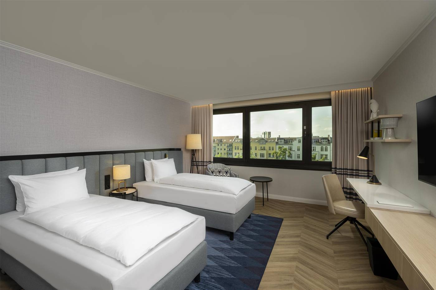DoubleTree-by-Hilton-Berlin-Ku-damm-Room-39