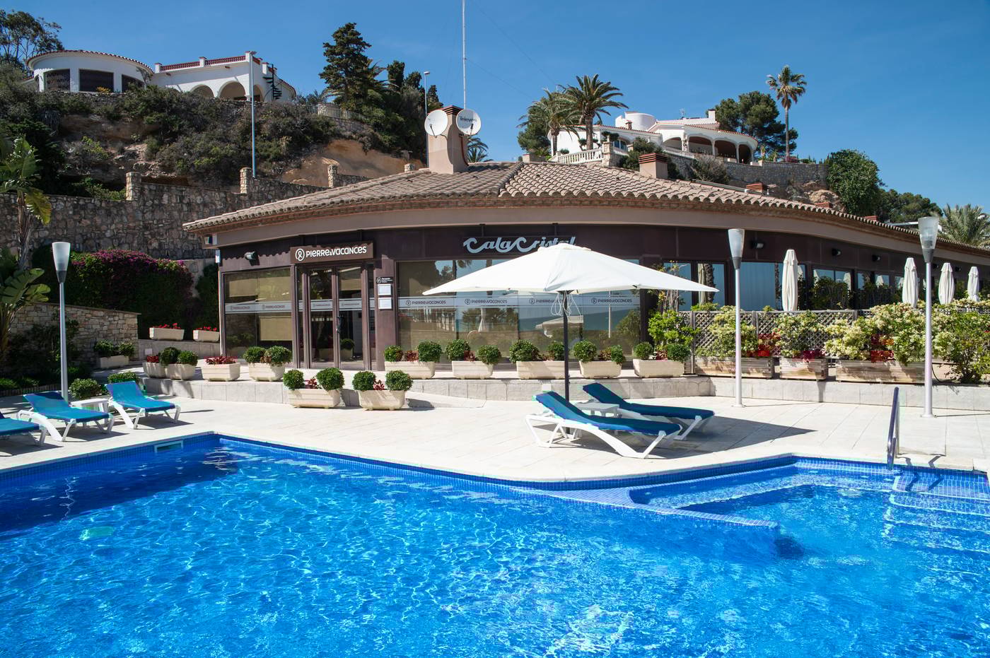 Pierre---Vacances-Cala-Cristal-Beach-Club-Pool-4