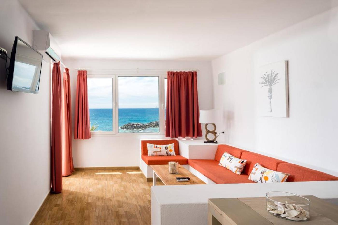 Neptuno-Suites---Adult-Only-Room-12
