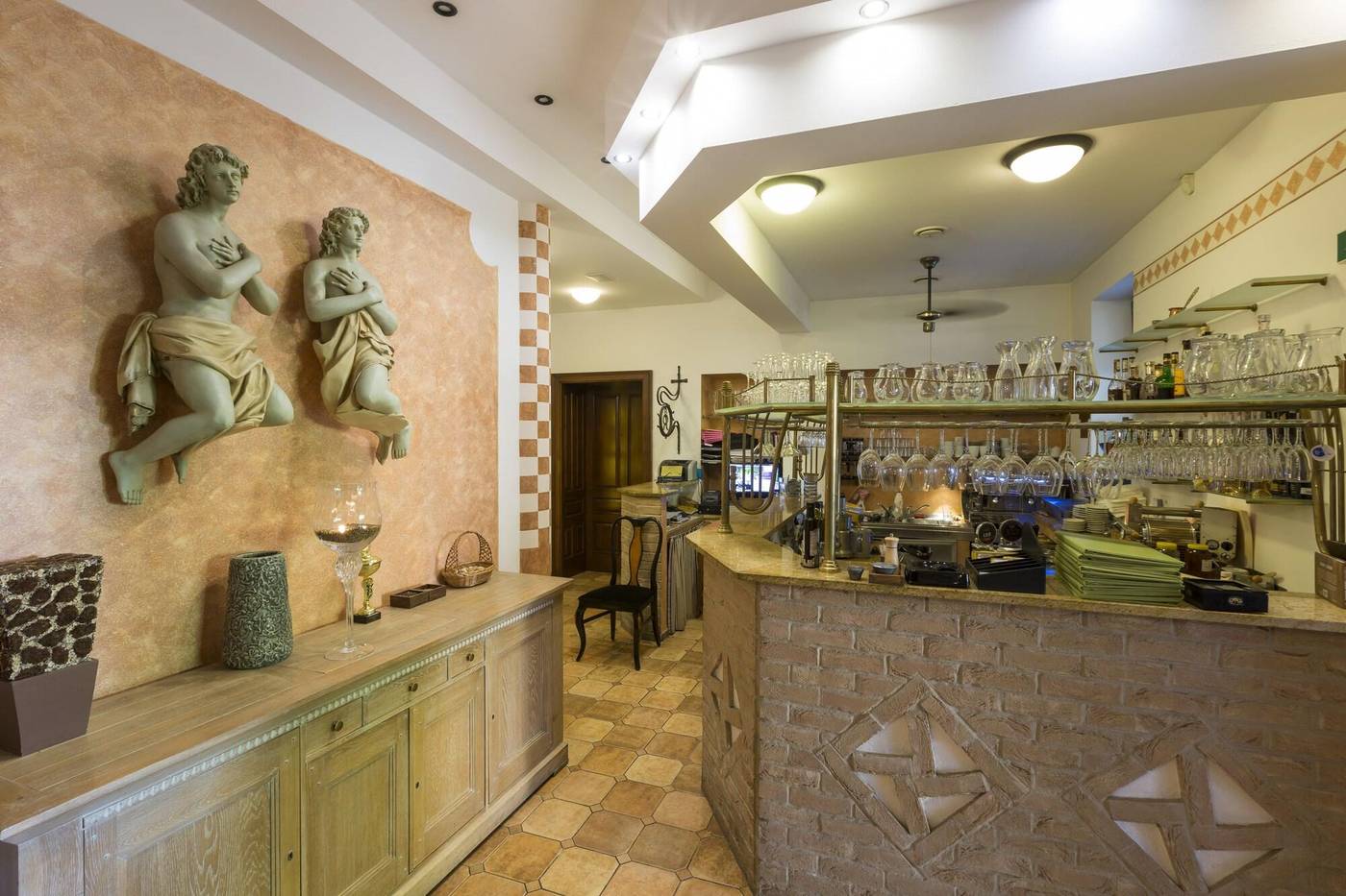 Villa Rosa Restaurant & Pension-Slovakia-DUNAJSKA STREDA-Lobby-8