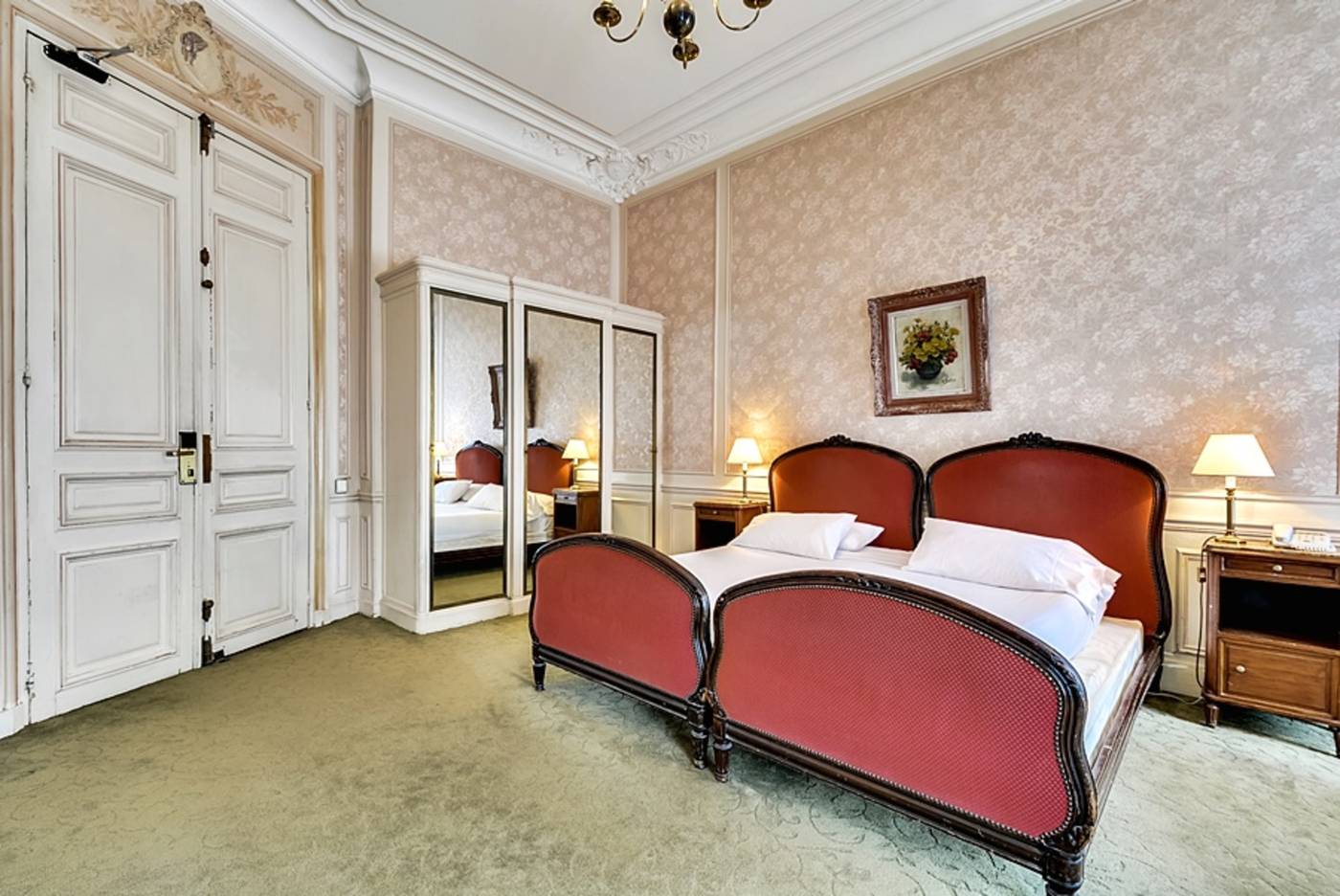 Normandy-Le-Chantier-Room-5