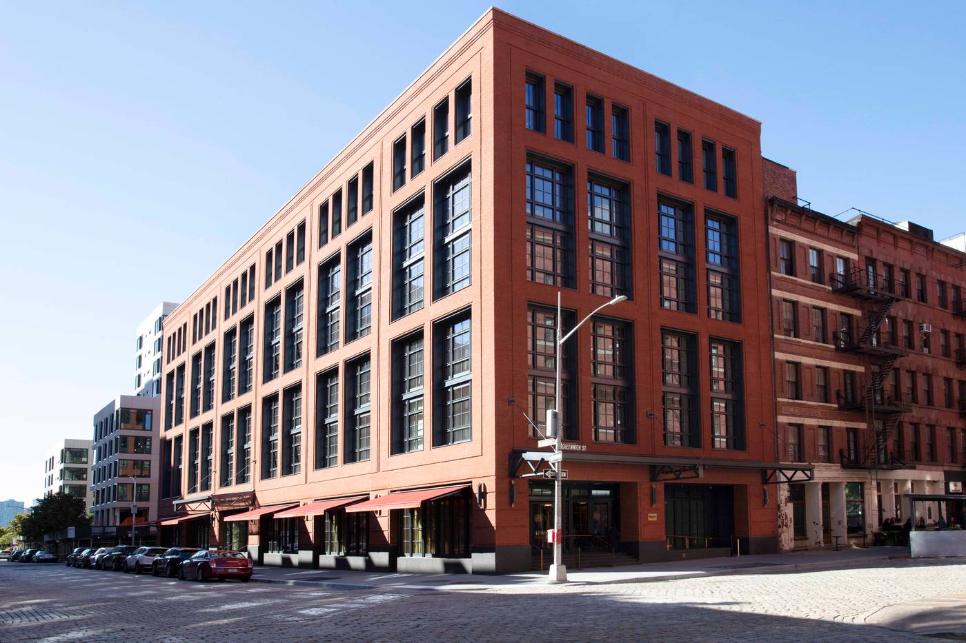 Fouquet-s-New-York-General-view-31