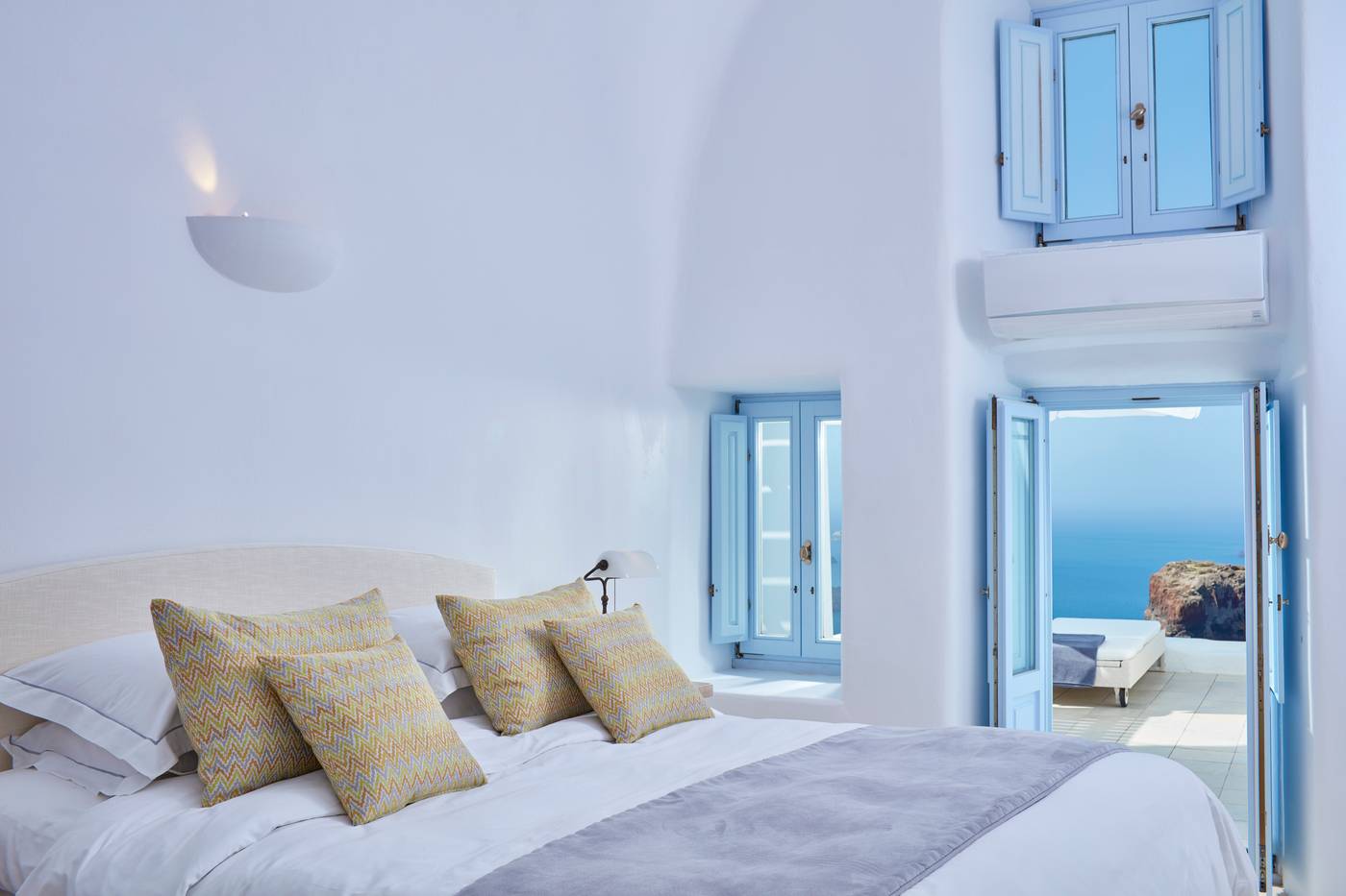 Astra-Suites-Room-16