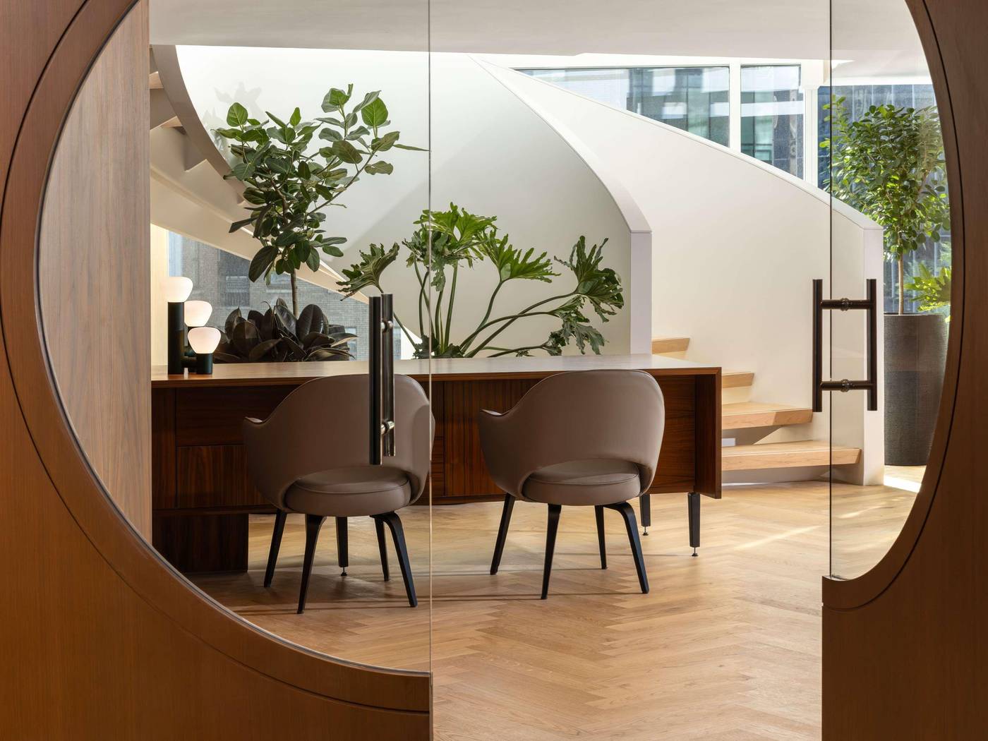 Fairmont-Pacific-Rim-Room-4