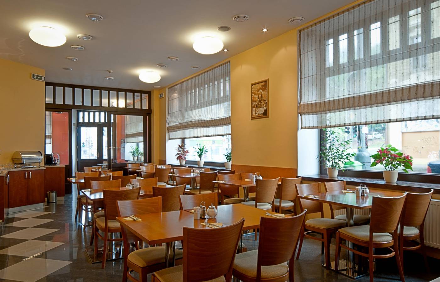 Gloria-Restaurant-12