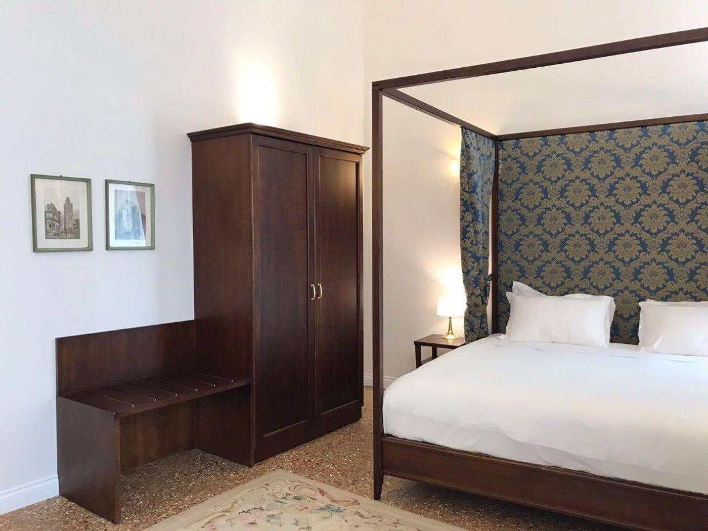 Suites-Alla-Maddalena-Room-5