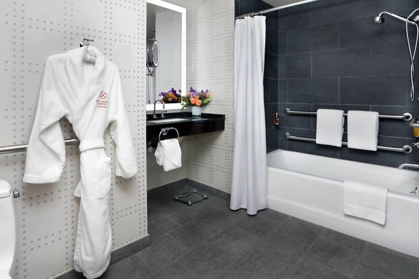 The-Liberty--a-Luxury-Collection-Hotel--Boston-Room-51