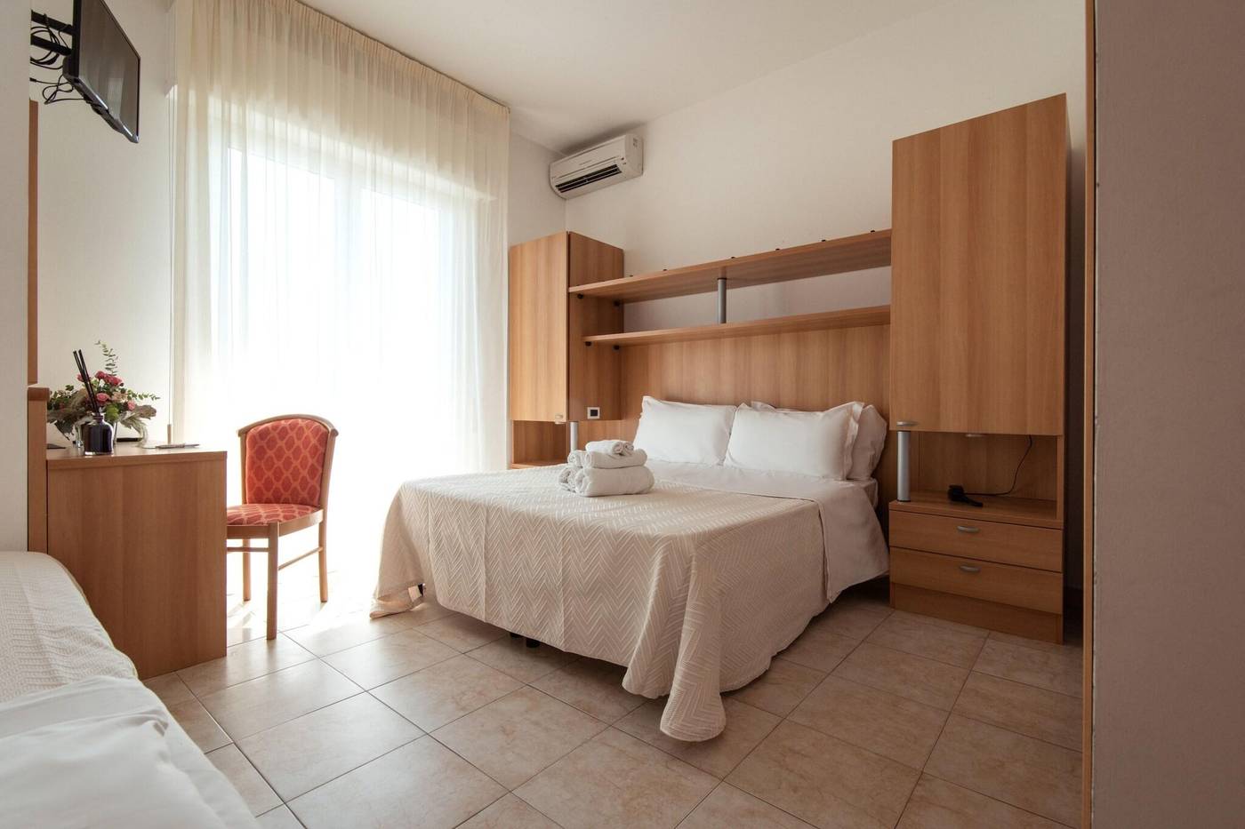 Hotel-Adria-Room-6