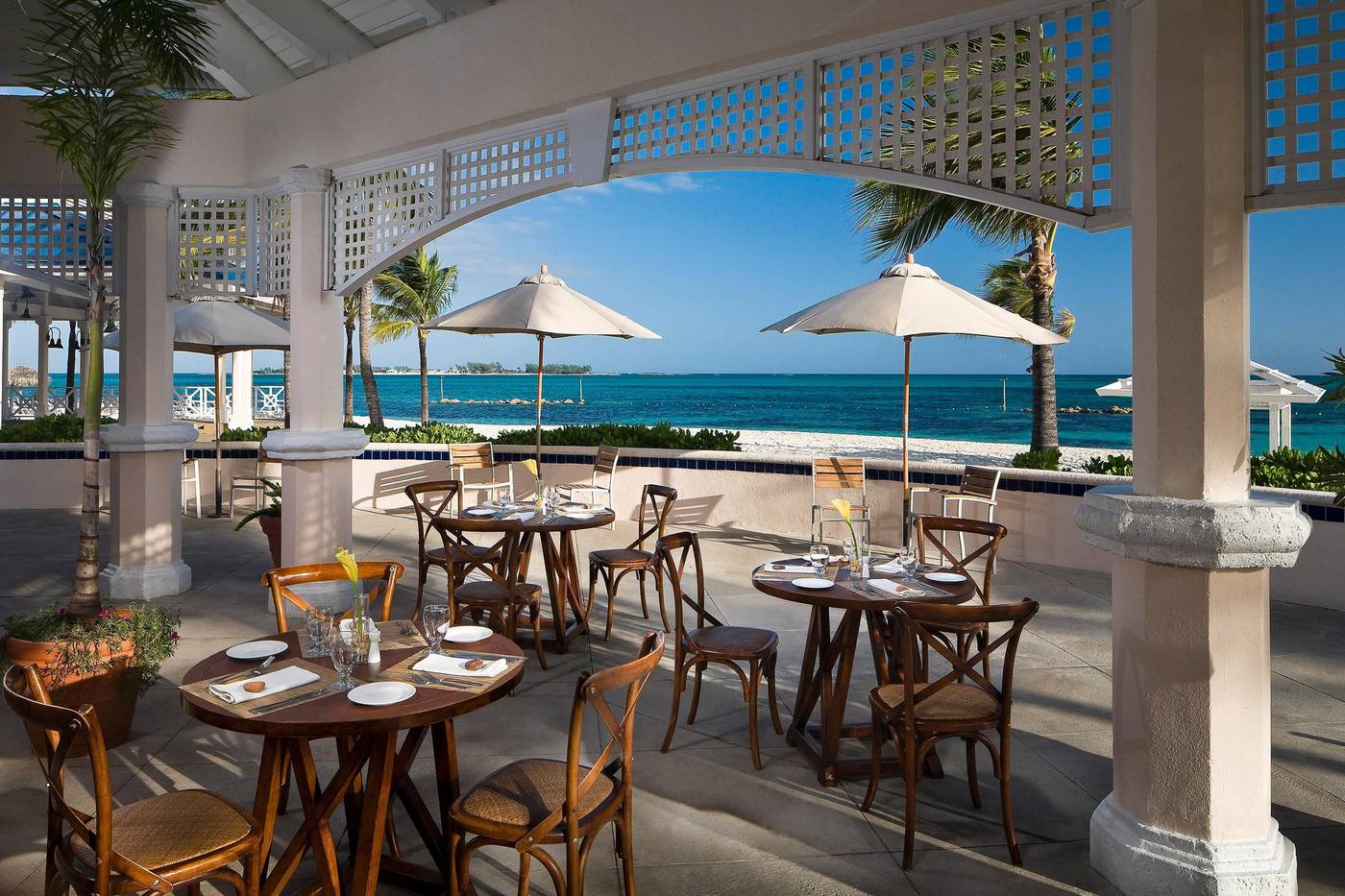 Melia-Nassau-Beach-All-Inclusive-Restaurant-13