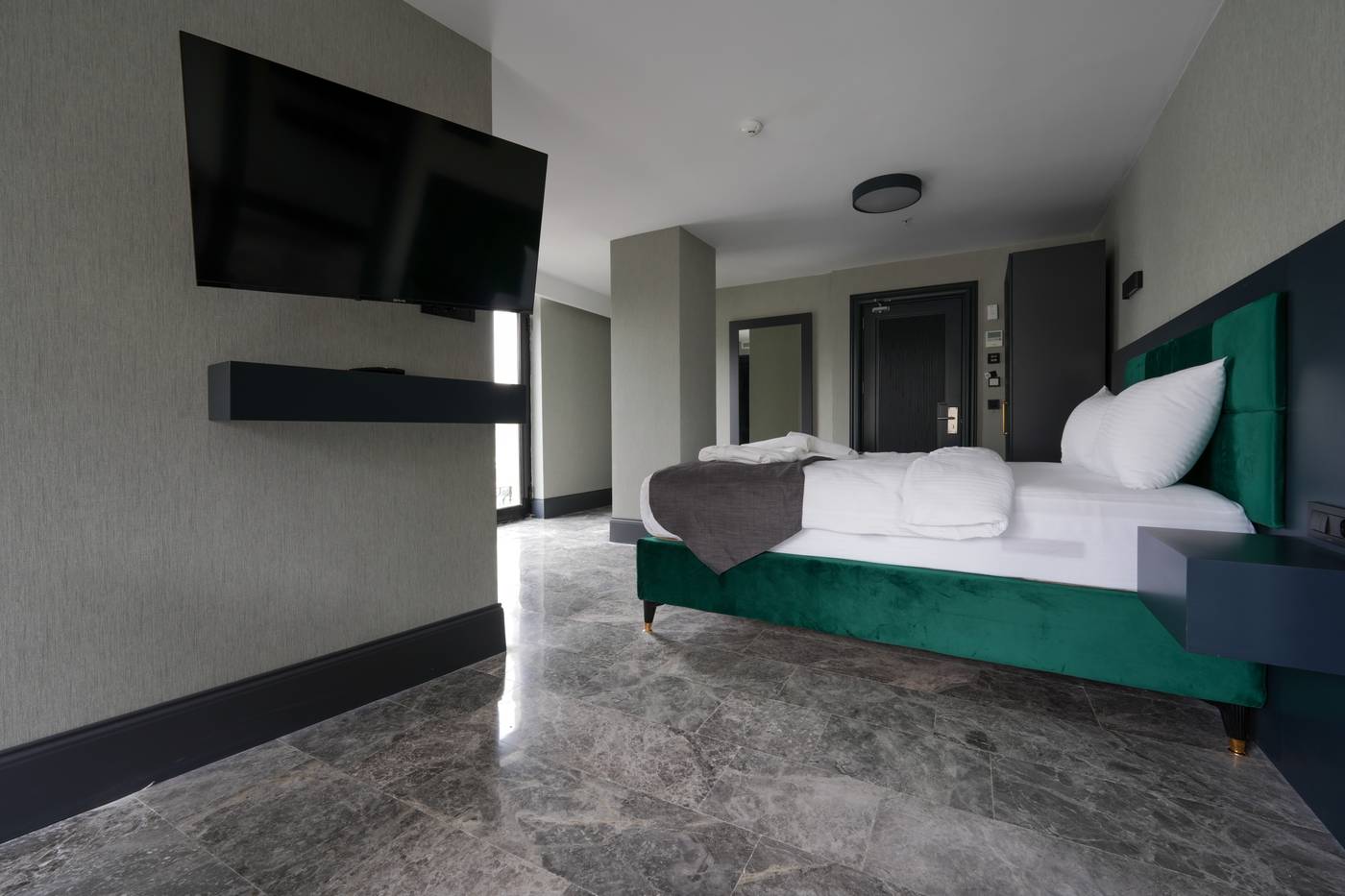 Hotel-Kurucesme-Business-Room-18