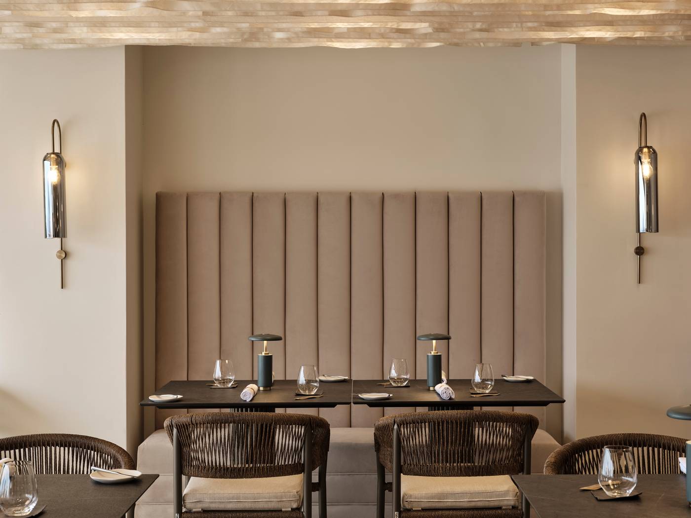 Andronis-Boutique-Restaurant-35