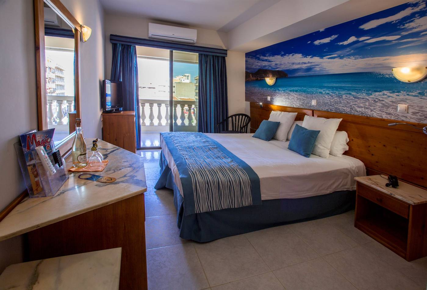 Magic-Cristal-Park-Room-12