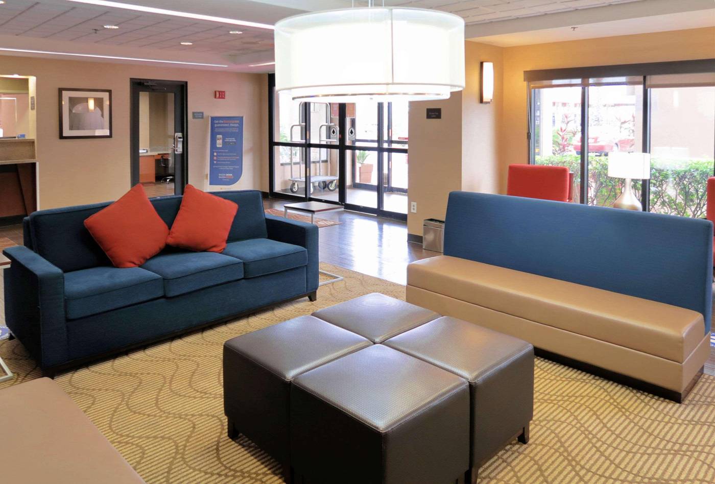 Comfort Inn & Suites Southwest Fwy-United States-HOUSTON-Lobby-9