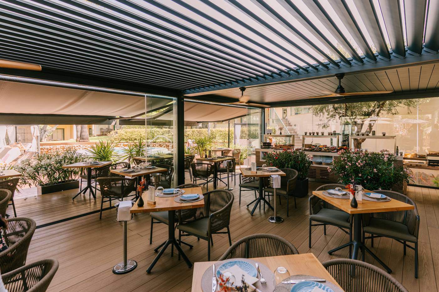 Valentin-Star---Adults-Only-Bar-26