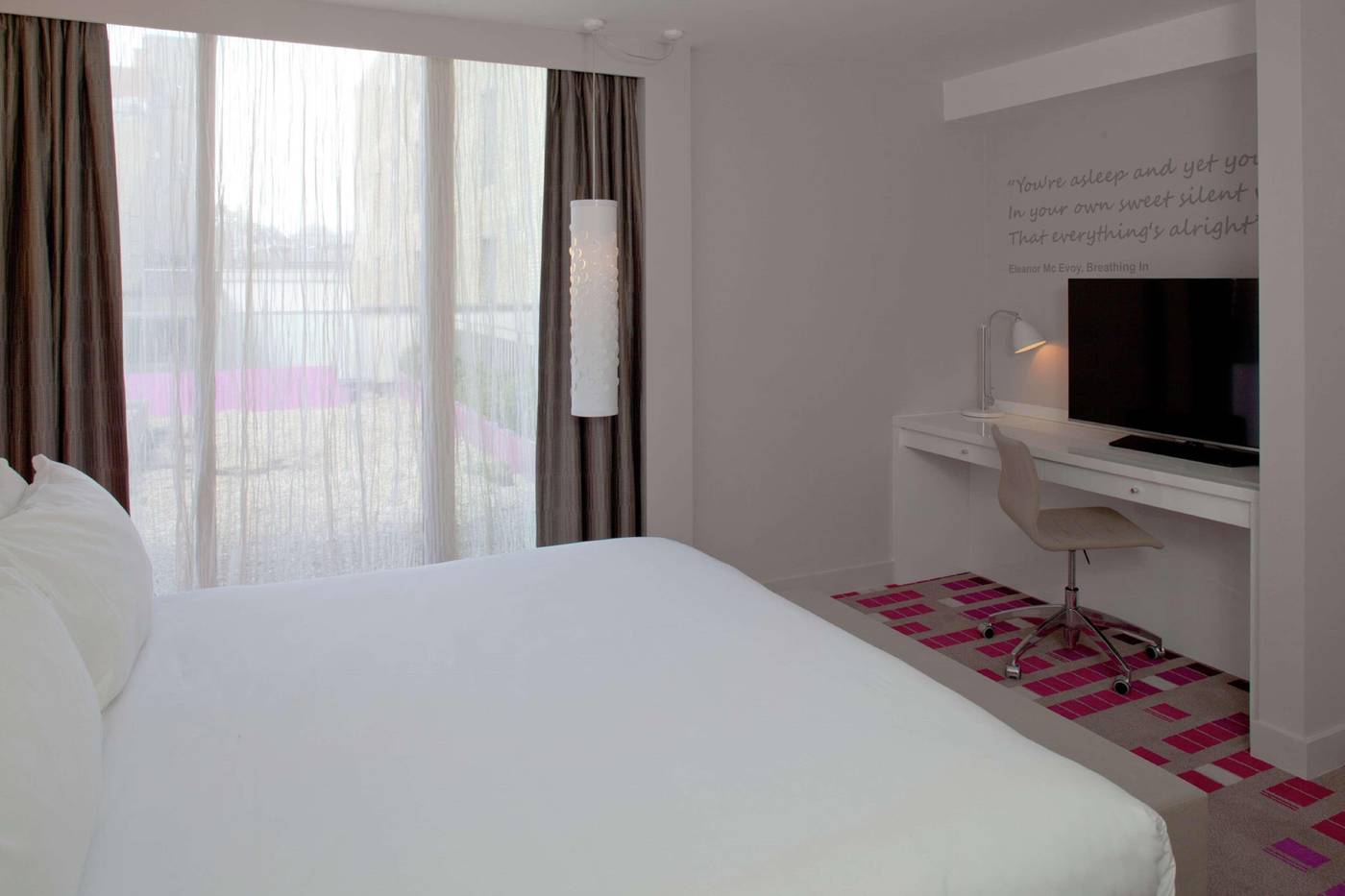 The-Morrison-Dublin--Curio-Collection-by-Hilton-Room-57