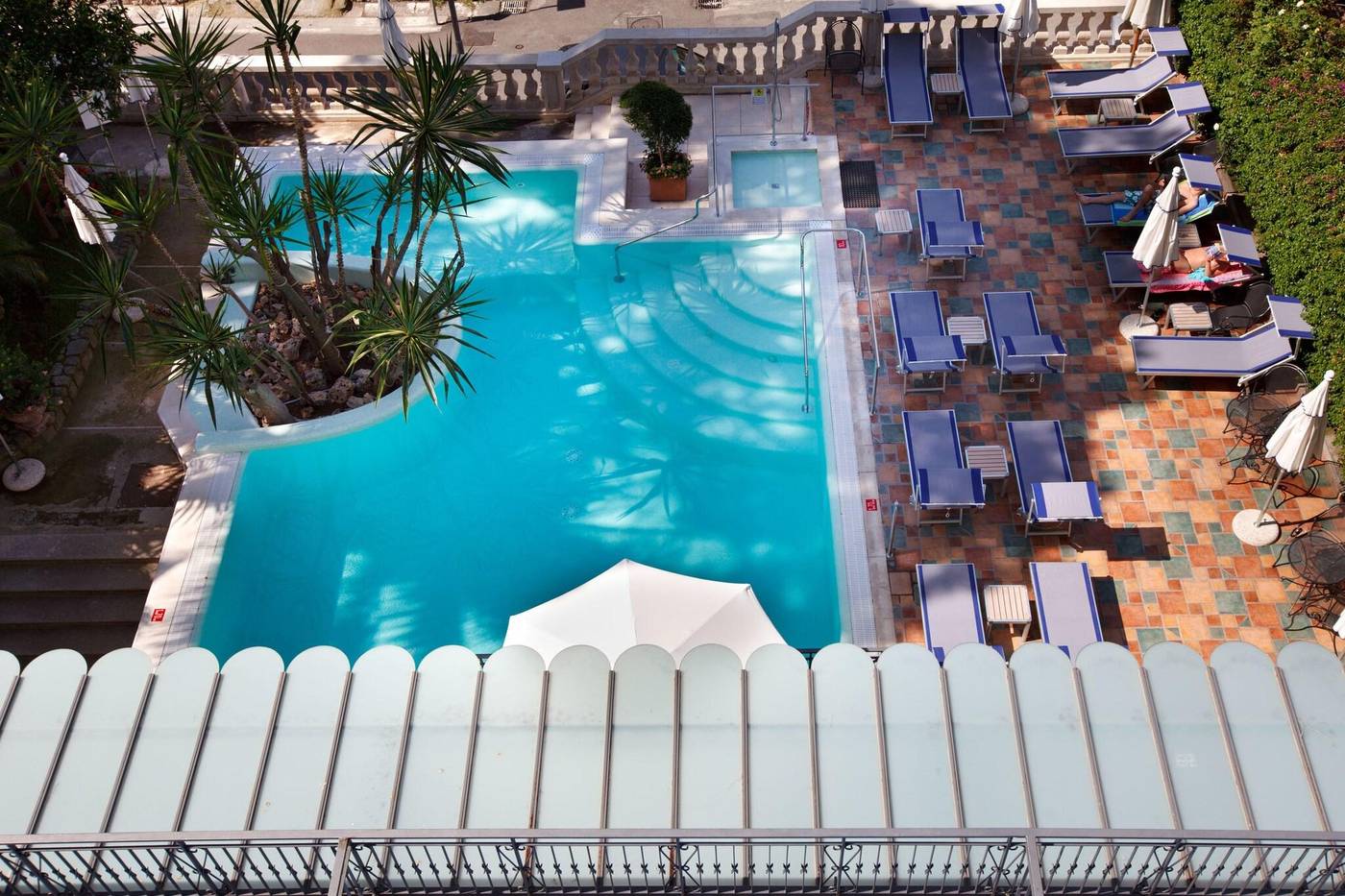 Zi--Teresa-Terrace-1