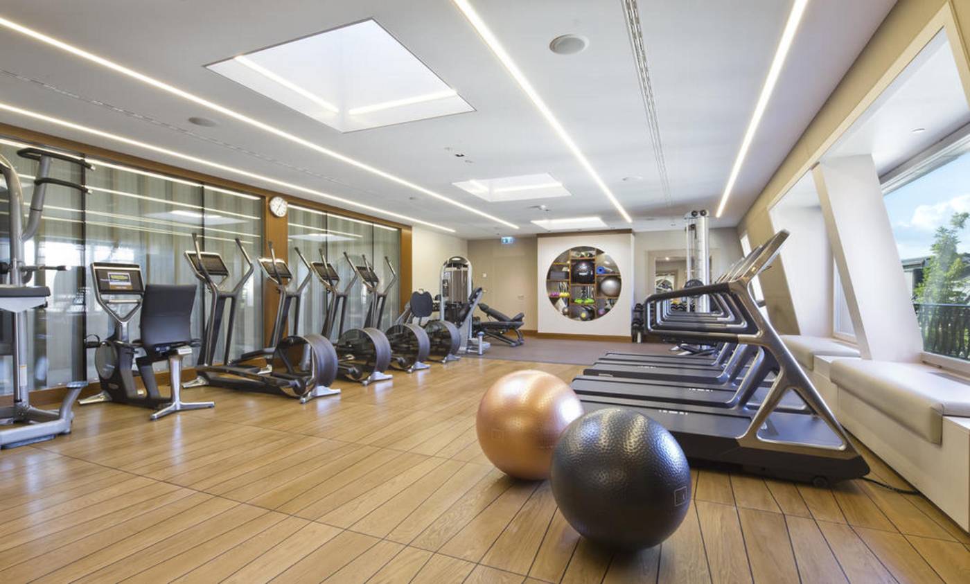 Four-Seasons-Hotel-Geneva-Sports-and-Entertainment-87