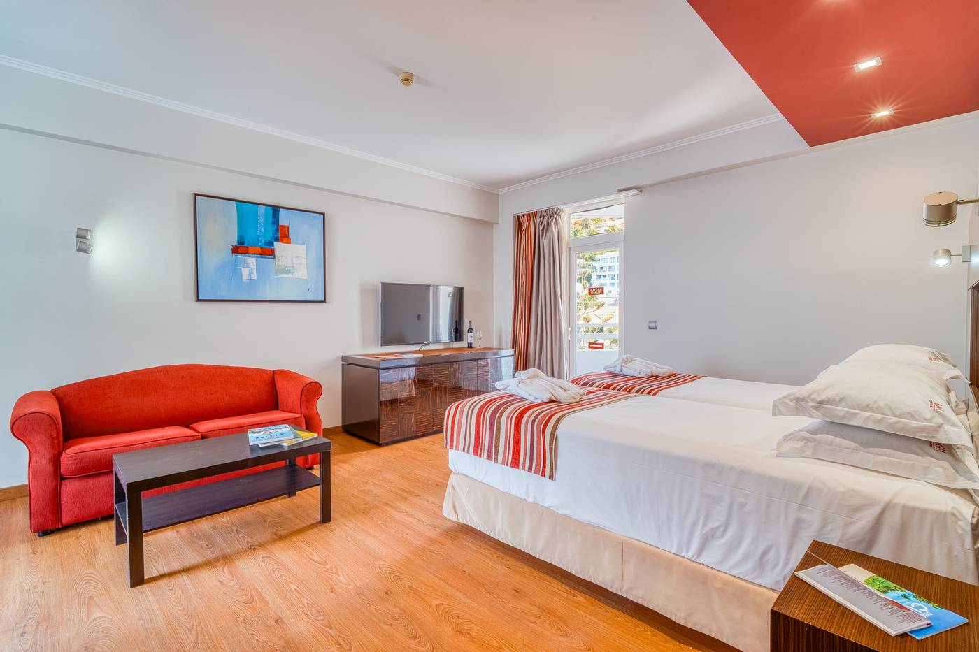 Muthu-Raga-Madeira-Hotel-Room-13
