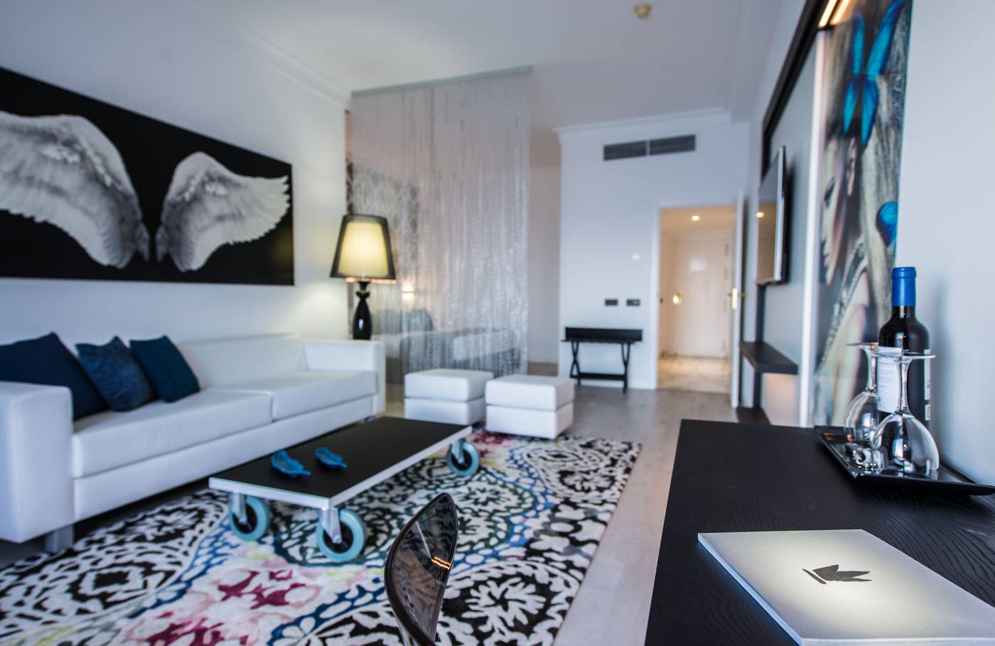 TUI-BLUE-Suite-Princess--Adults-Only--Room-32