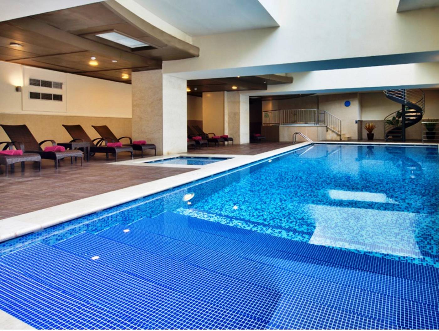 db-San-Antonio-Hotel---Spa-Pool-52