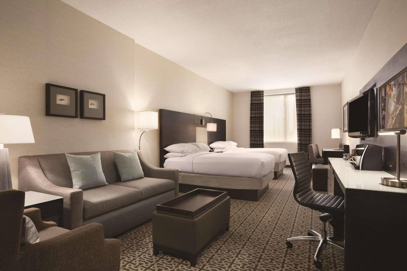 Doubletree-by-Hilton-Boston-Downtown-Room-23