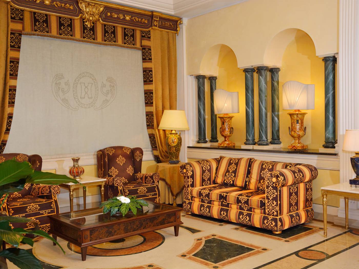 Hellenia-Yachting-Lobby-35