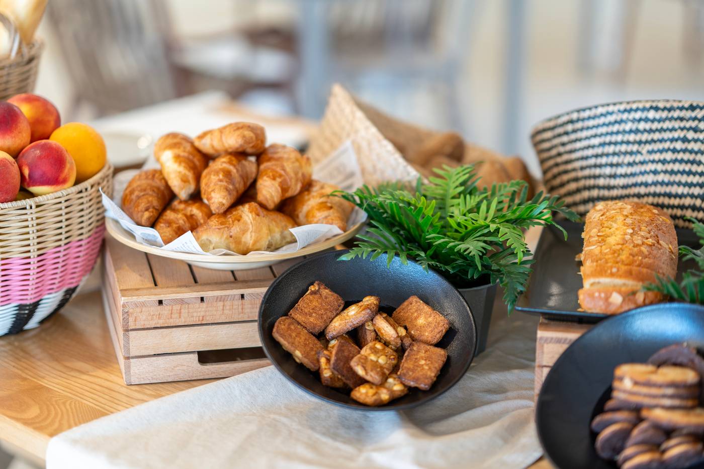 Hotel-LIVVO-Anamar-Suites-Restaurant-39