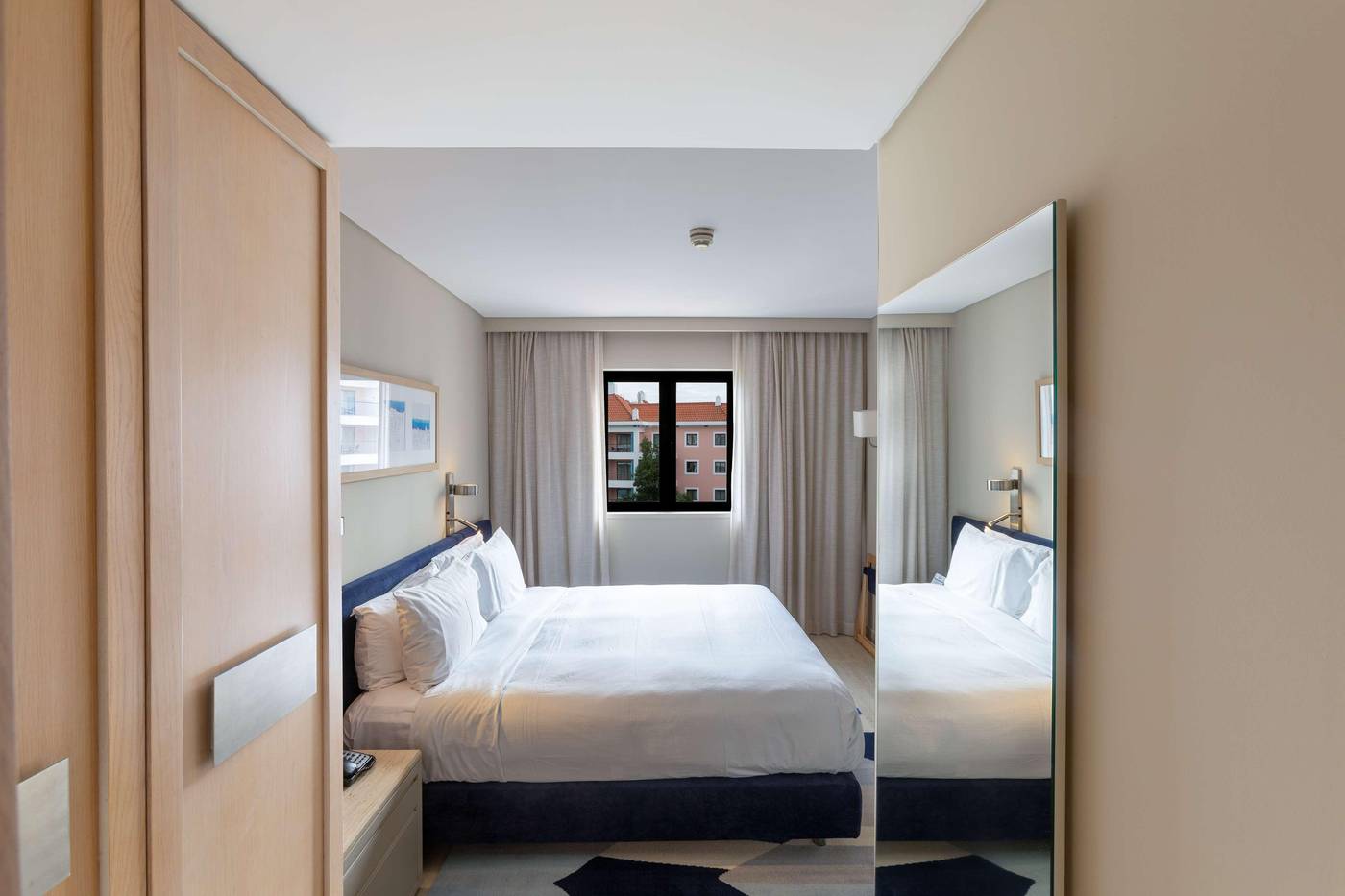 Hilton-Vilamoura-As-Cascatas-Golf-Resort---Spa-Room-38