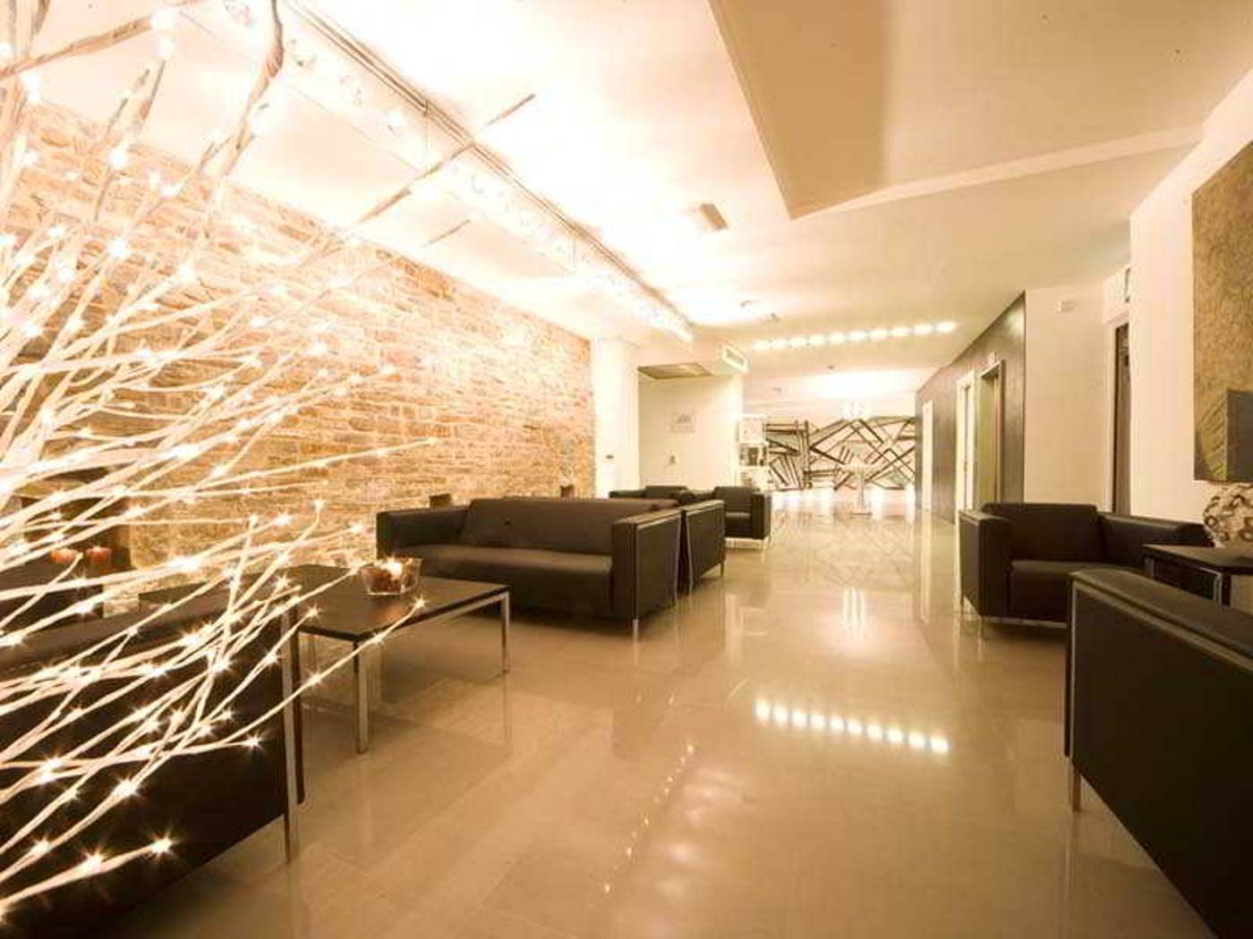 Urban Hotel Design-Italy-Trieste-Lobby-8