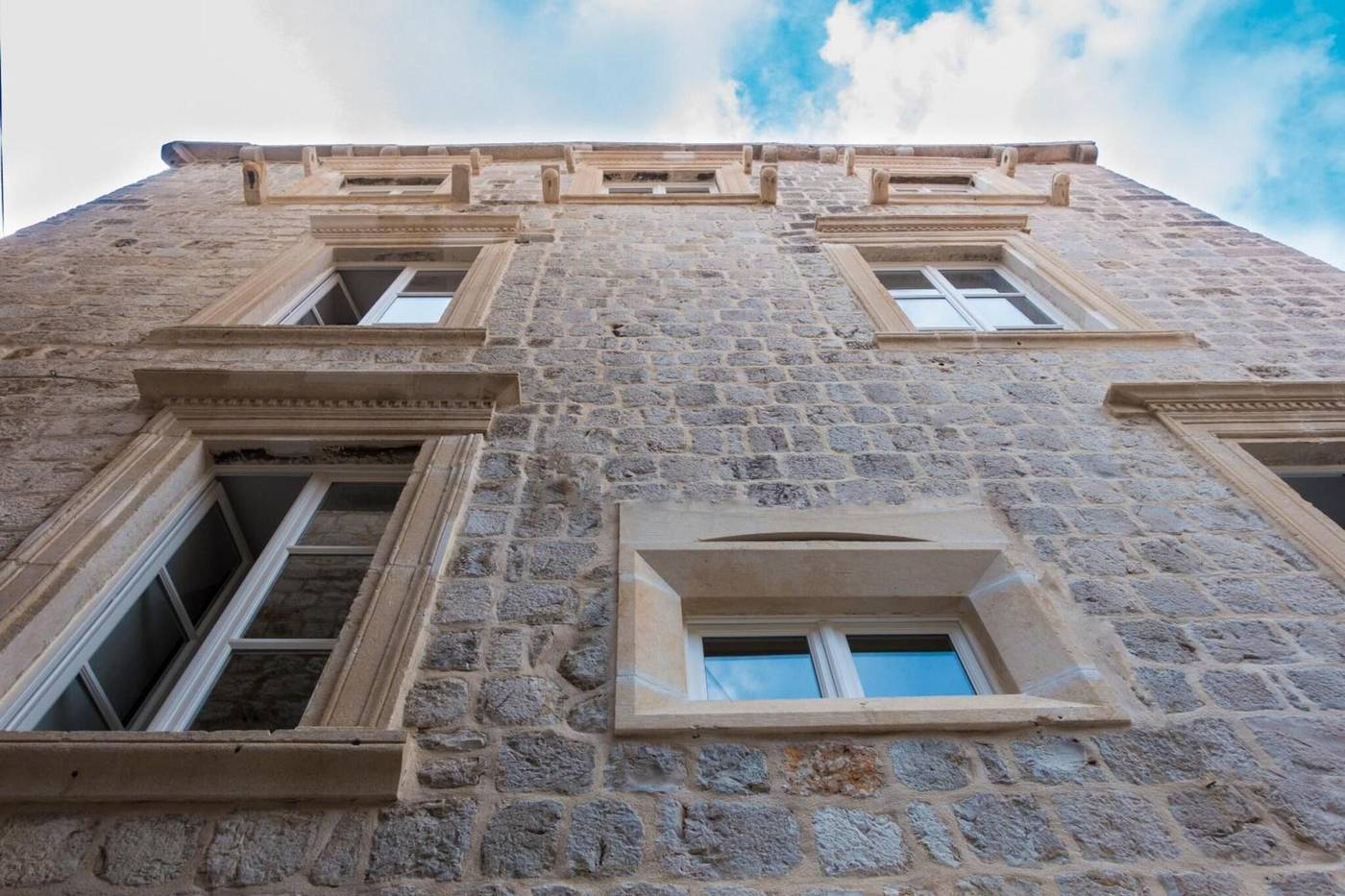 Dominus-Little-Palace-General-view-1