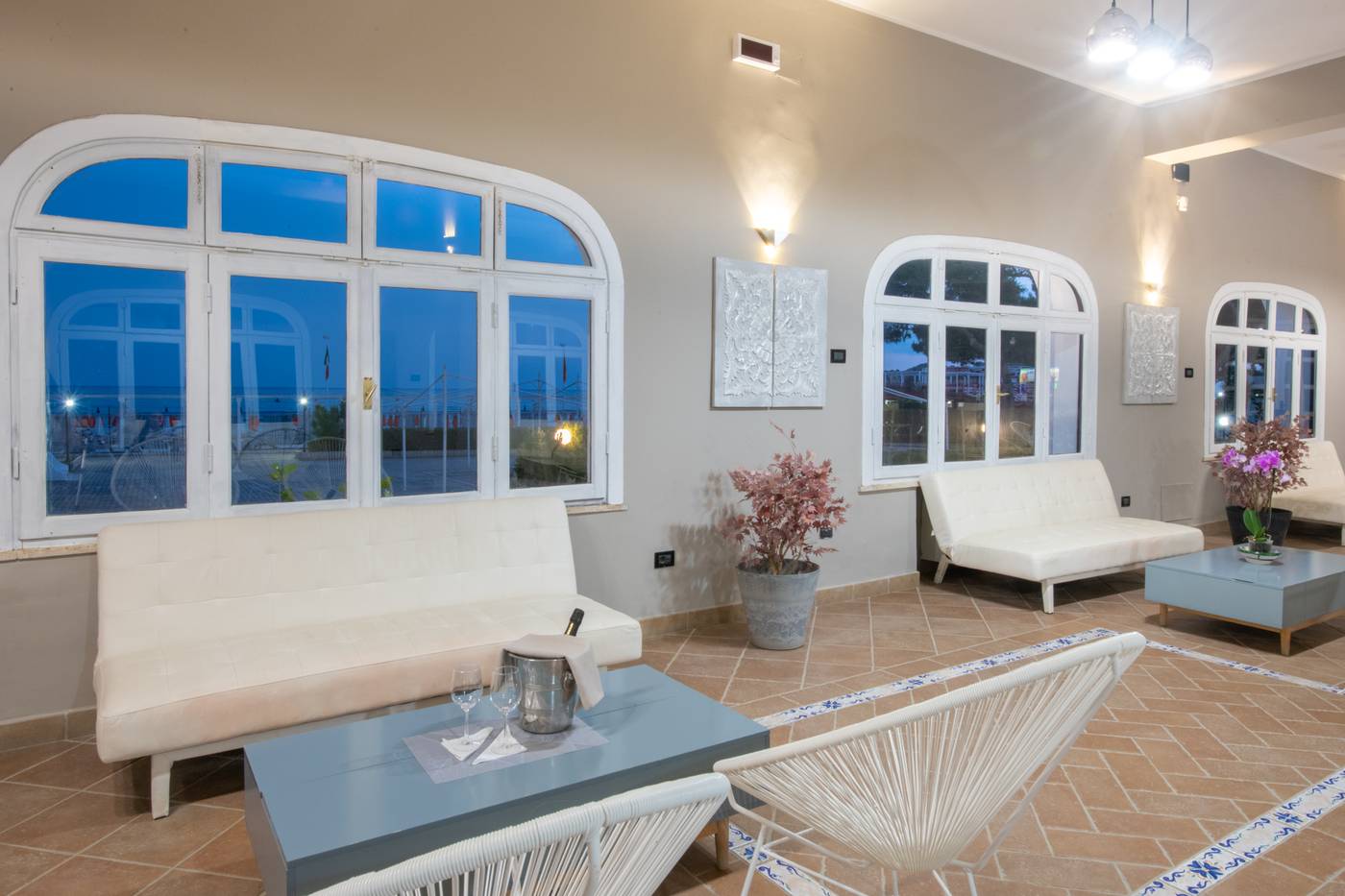 Baia-D-Oro-Hotel-Lobby-30