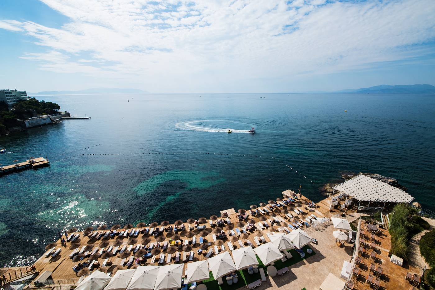 Charisma-De-luxe-Terrace-51