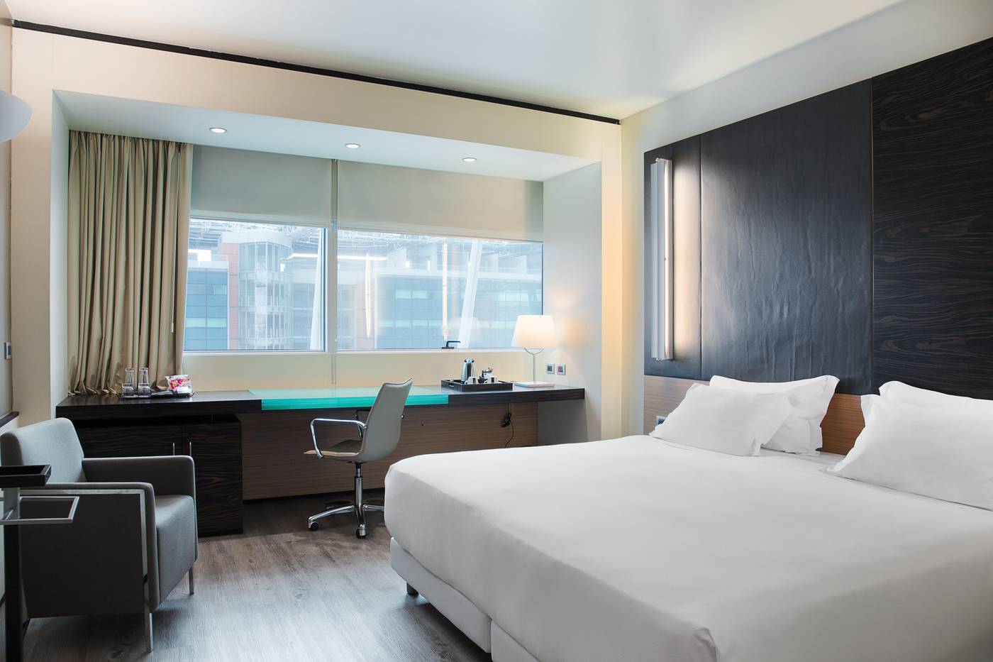 NH-Venezia-Laguna-Palace-Room-9