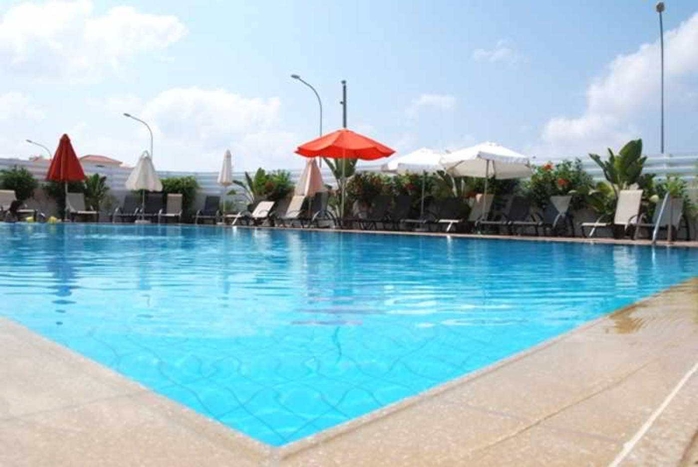 Mythical-Sands-Pool-16