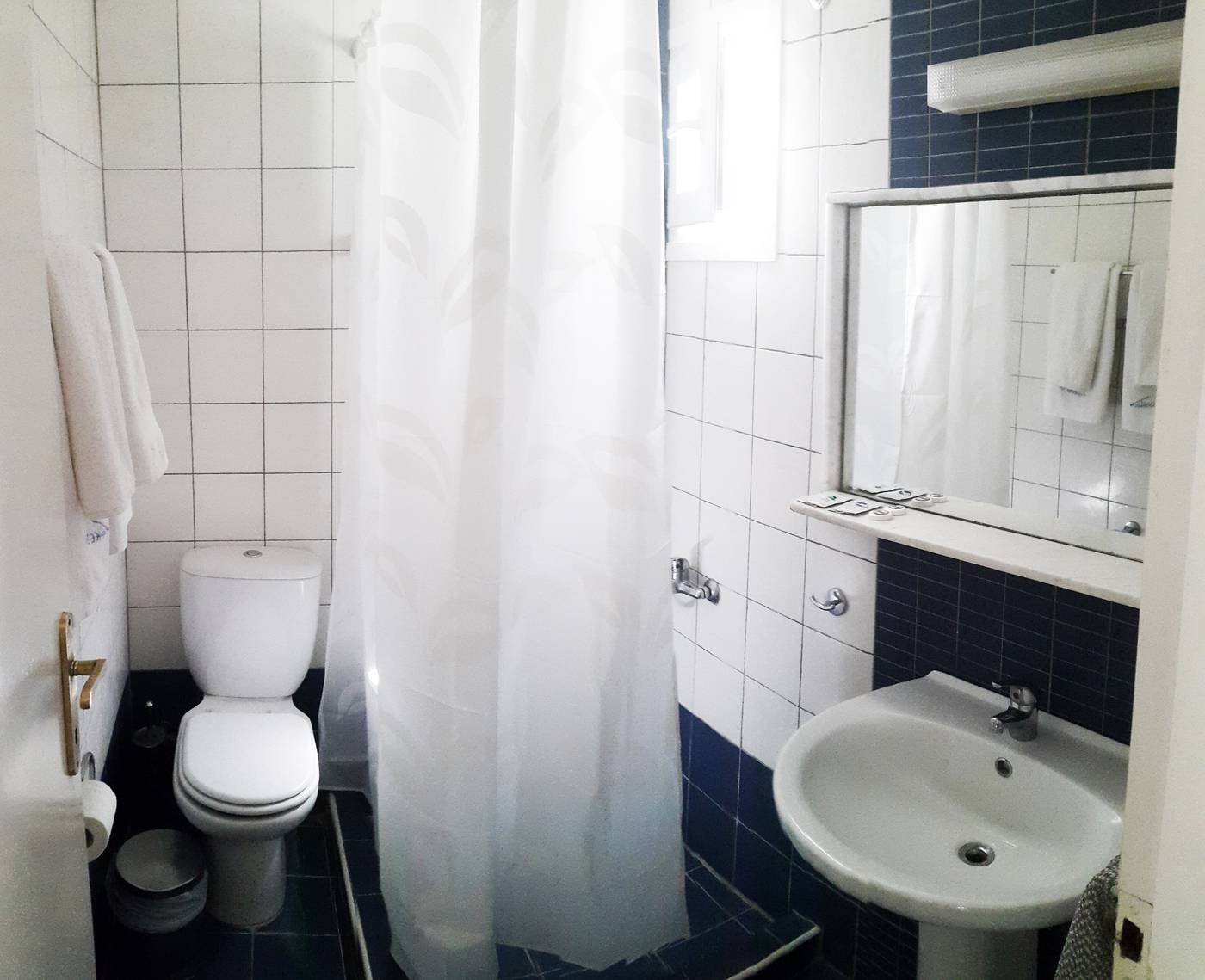 Theo-Bungalows-Room-58