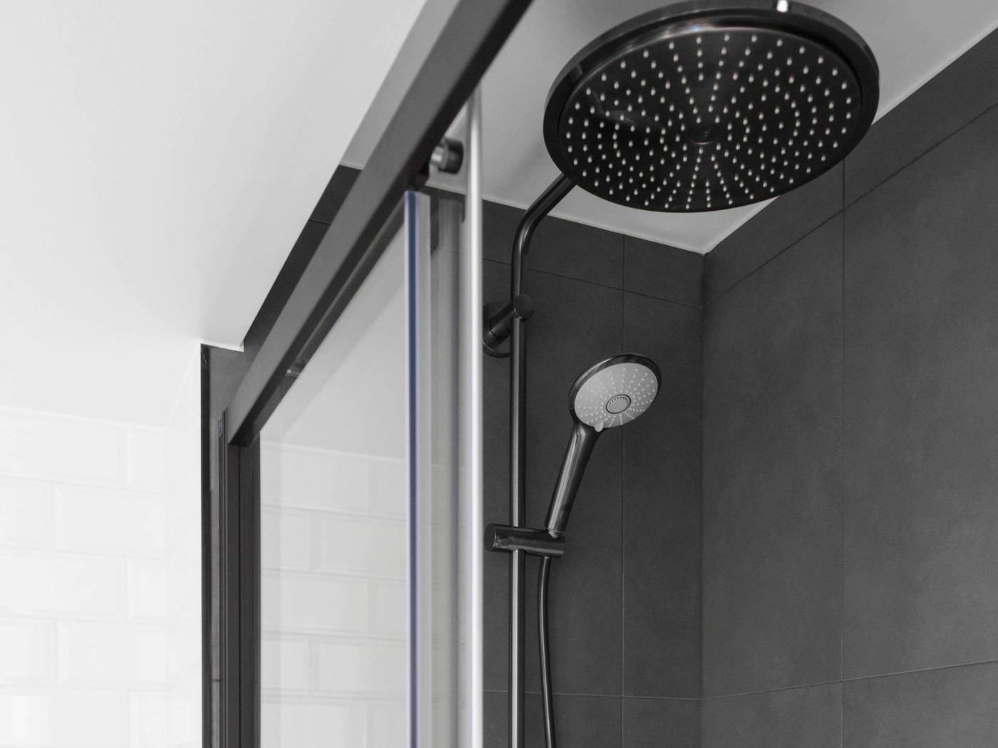 Ibis-Brussels-Centre-Chatelain-Room-24