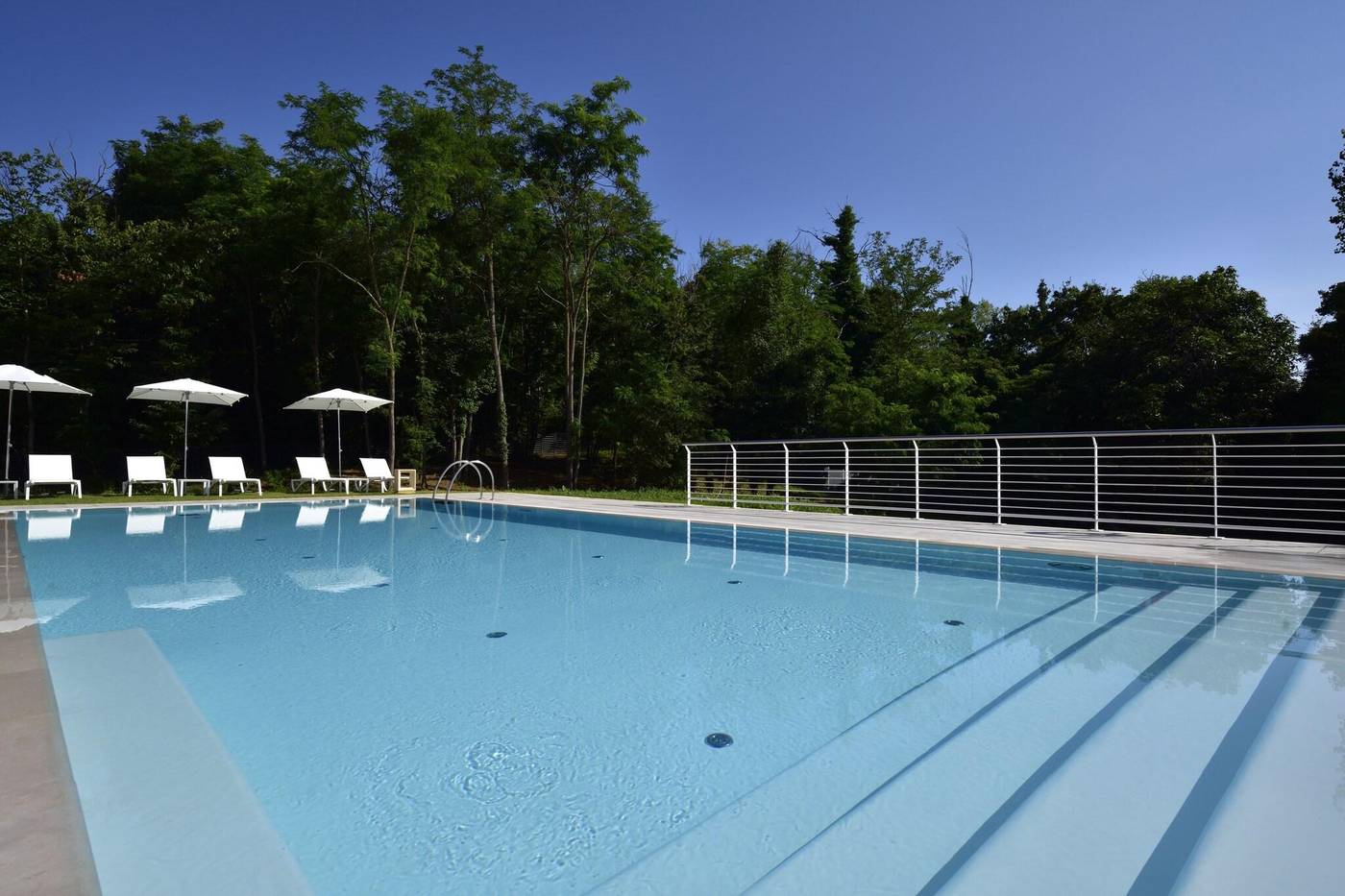 Four-Points-by-Sheraton-Siena-Pool-54