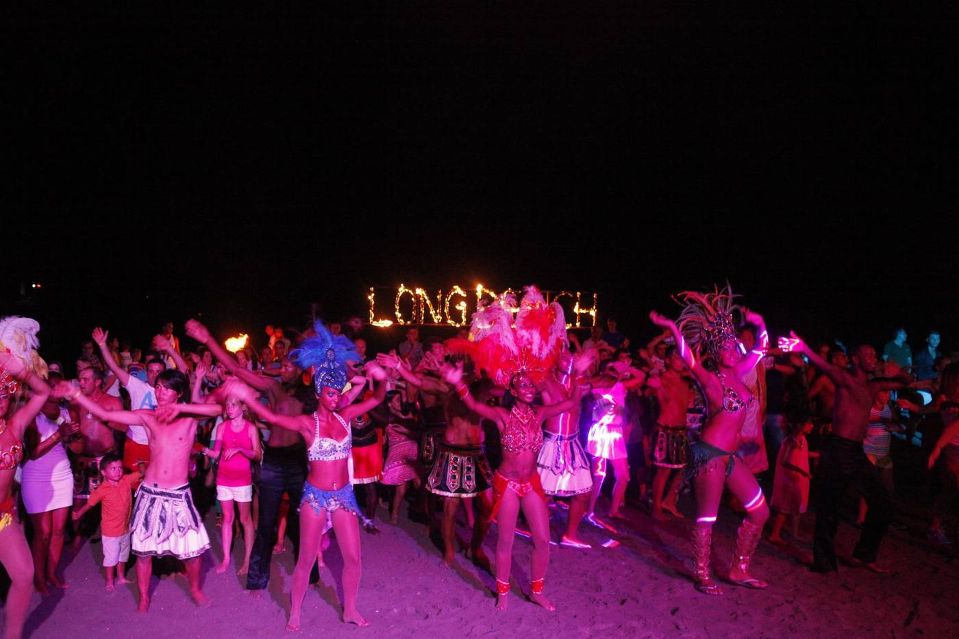 Long-Beach-Resort-Hotel---Spa-Deluxe-Sports-and-Entertainment-57