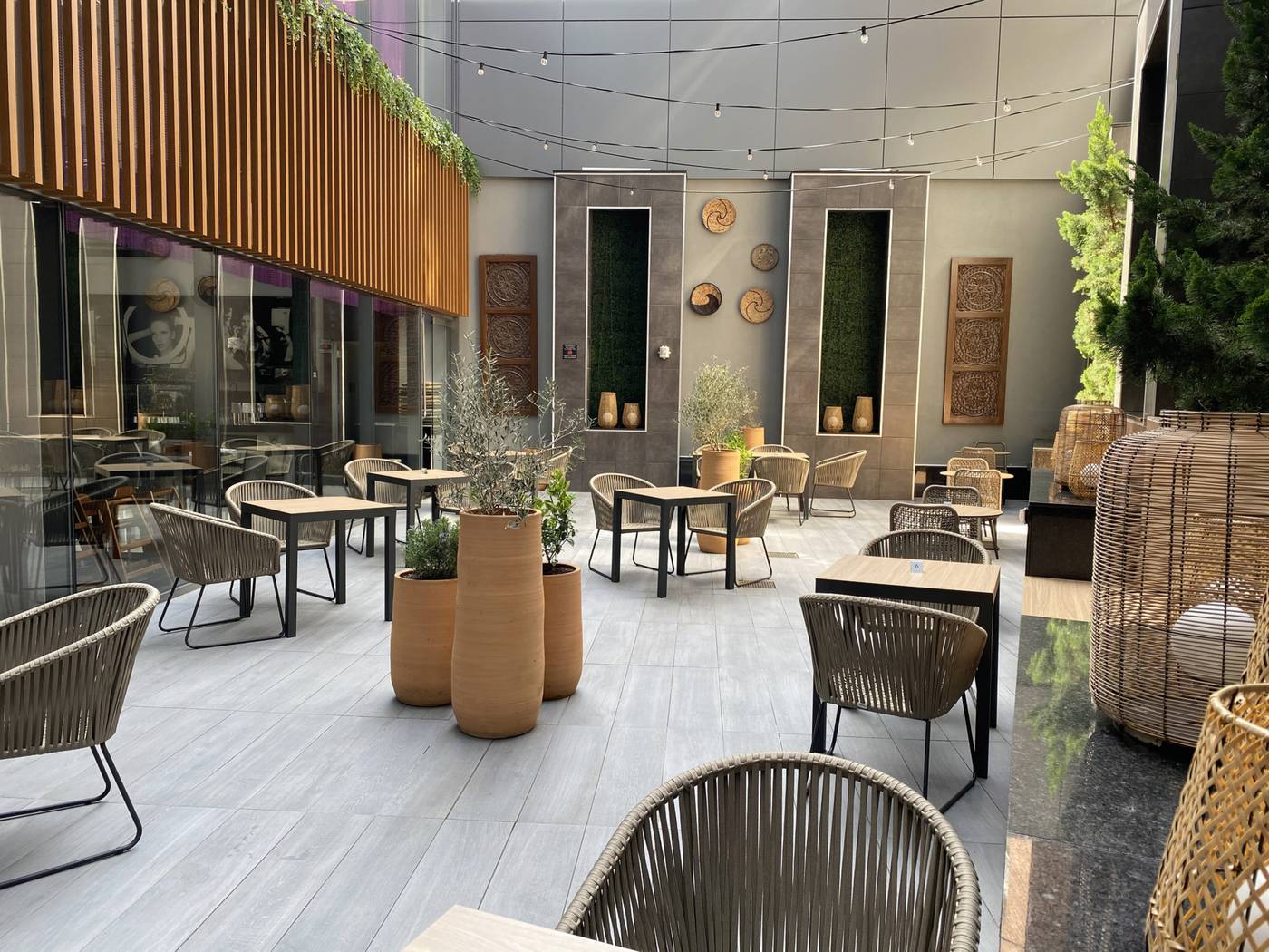 Riu-Plaza-New-York-Times-Square-Terrace-12