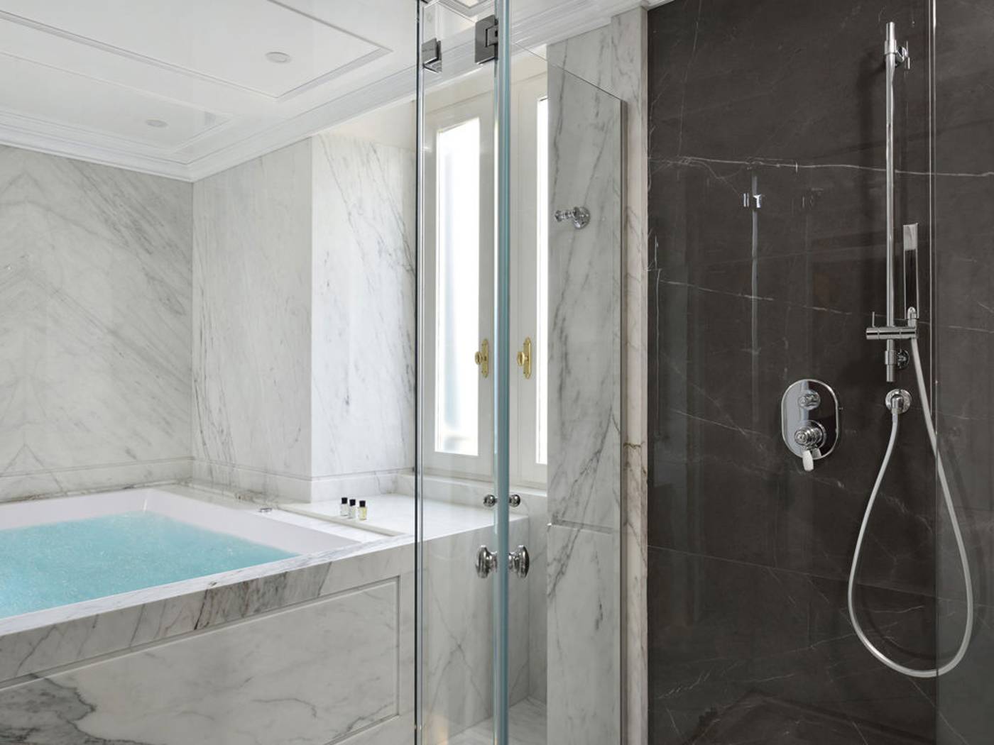 Splendide-Royal-Room-50