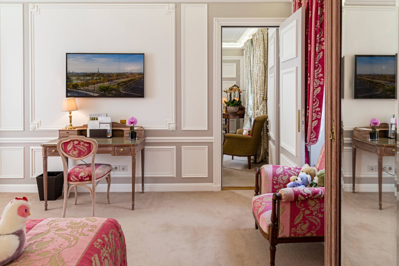 Regina-Hotel-Room-54