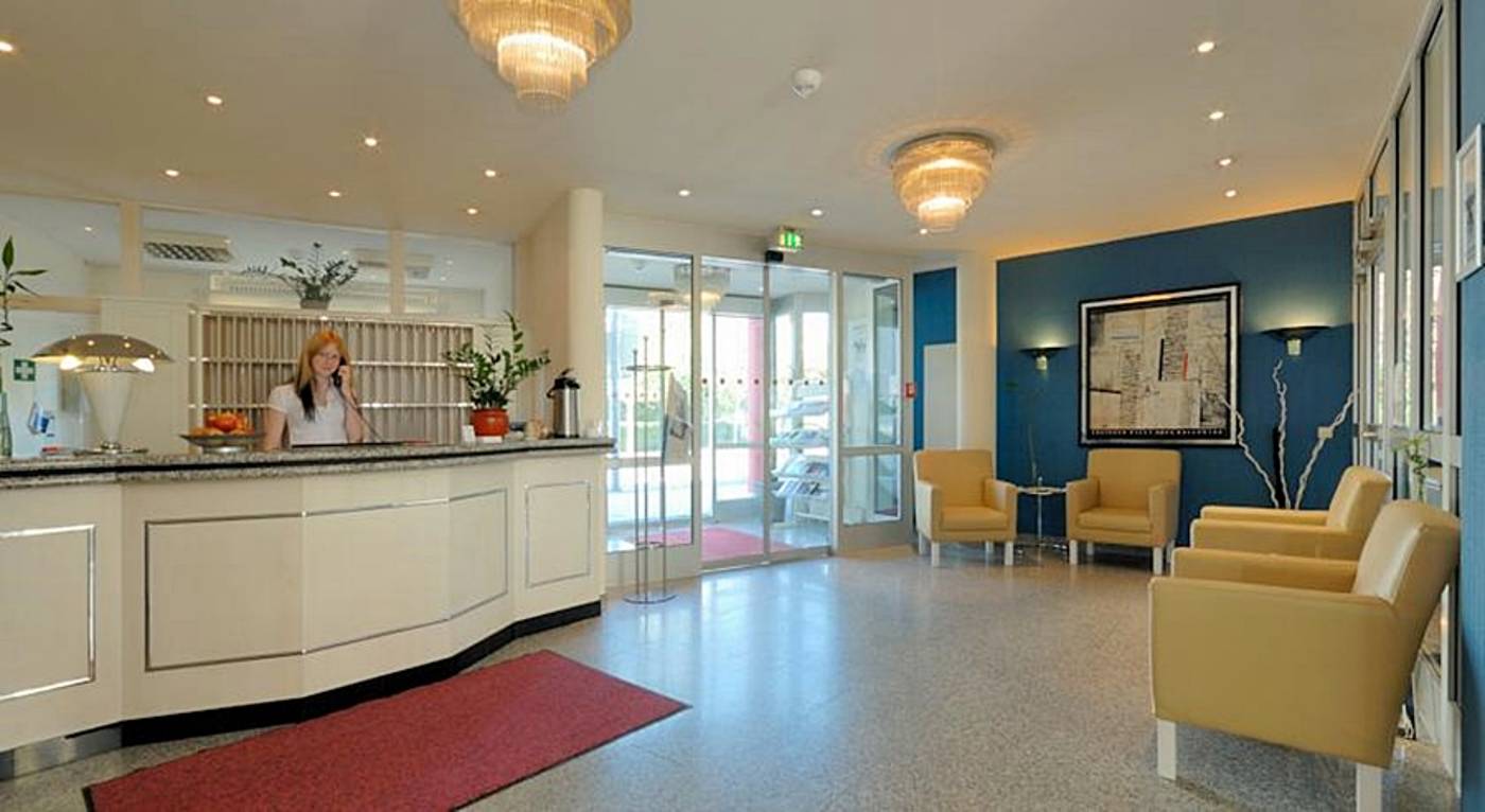 Hotel Stuttgart Sindelfingen City by Tulip inn-Germany-Sindelfingen-General view-4