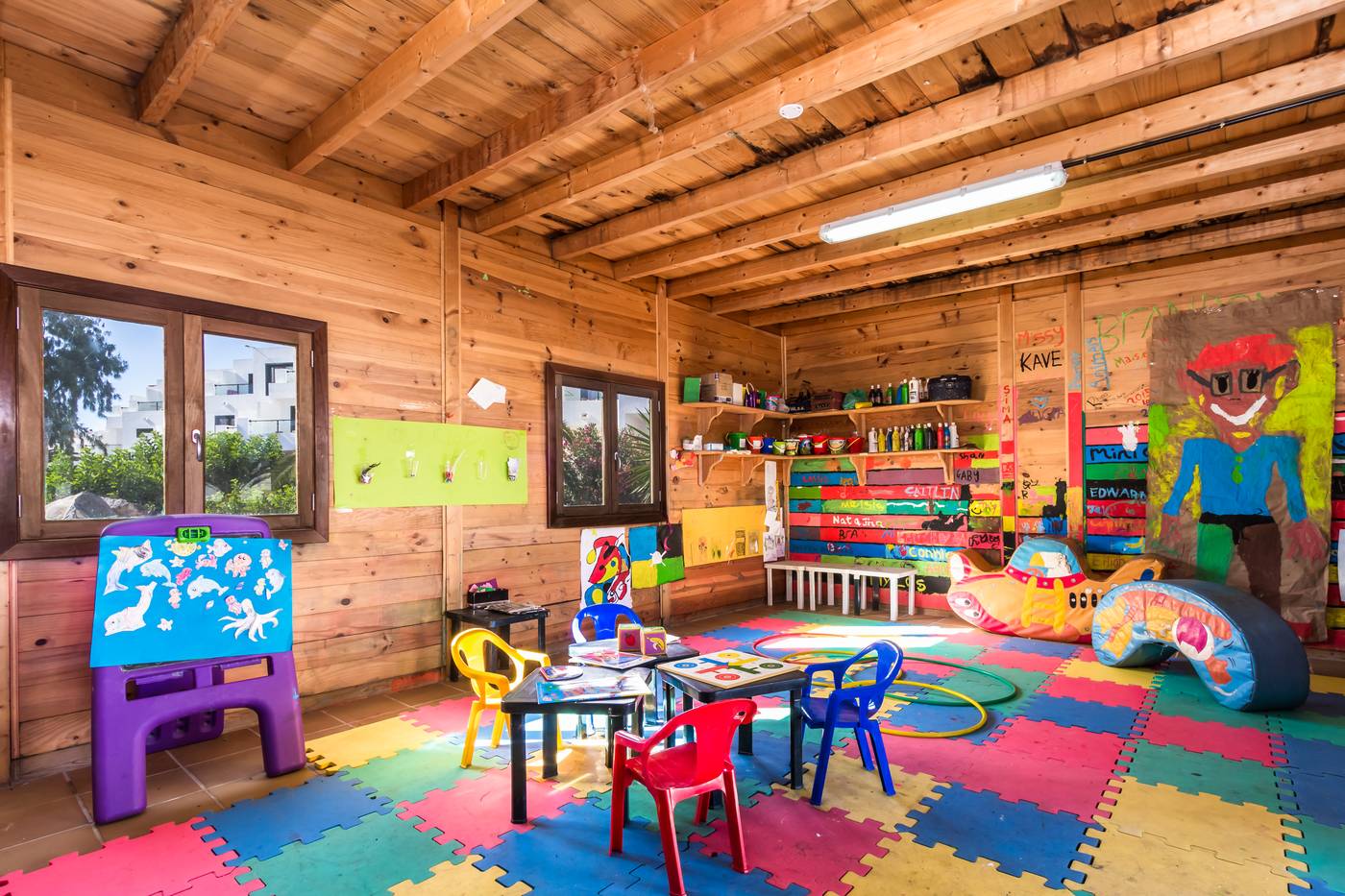 Bluebay-Lanzarote-Sports-and-Entertainment-43