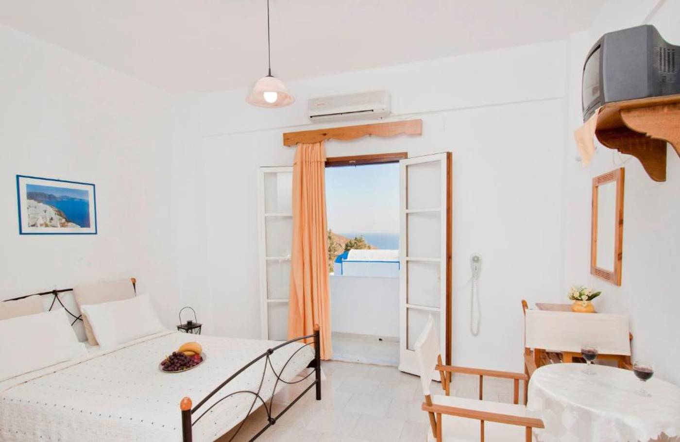 Caldera-Romantica-Room-11