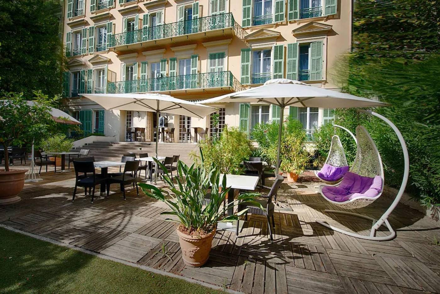 Villa-Victoria-Terrace-3